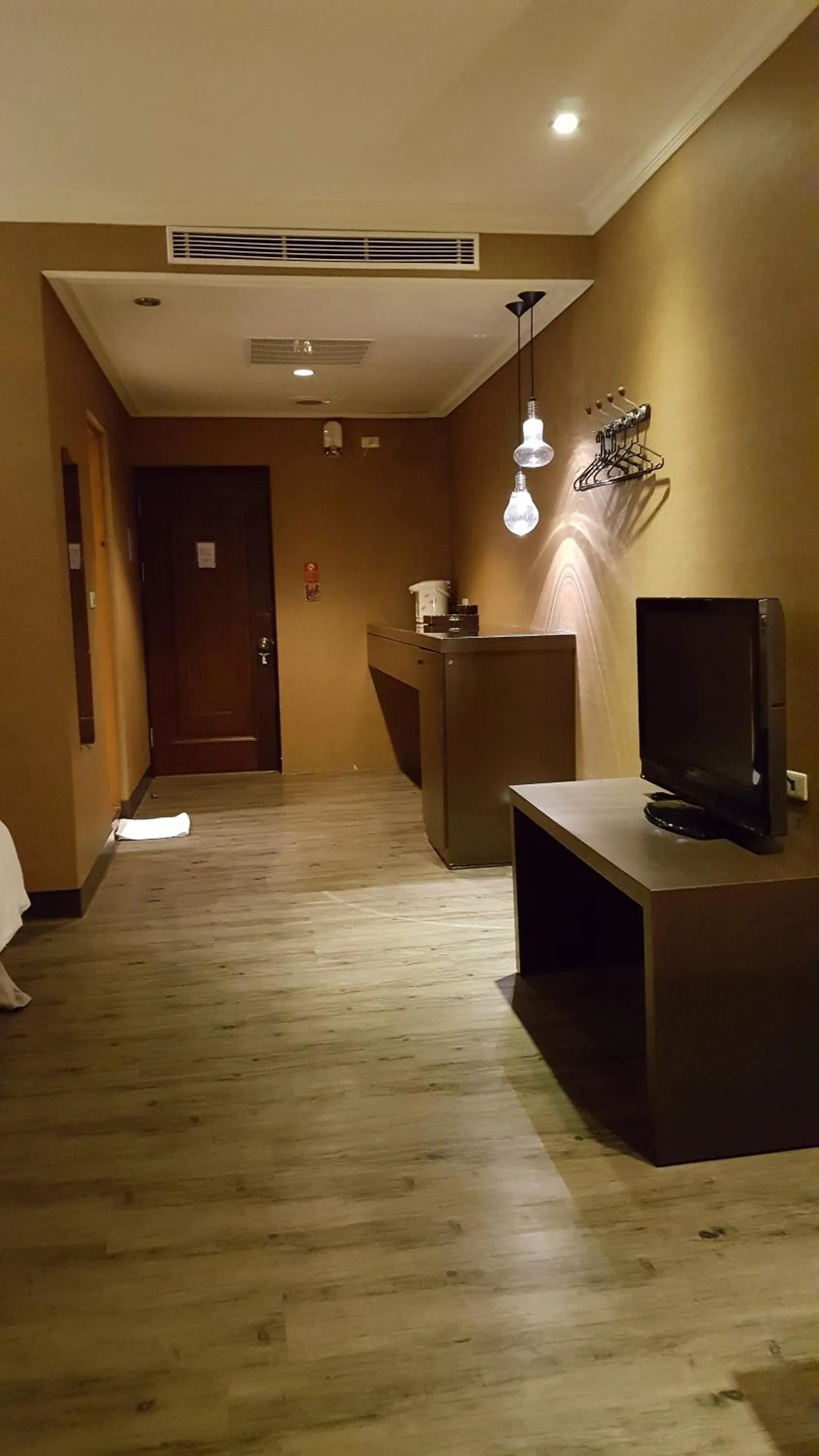 Decorative detail in The Riverside Hotel & Motel