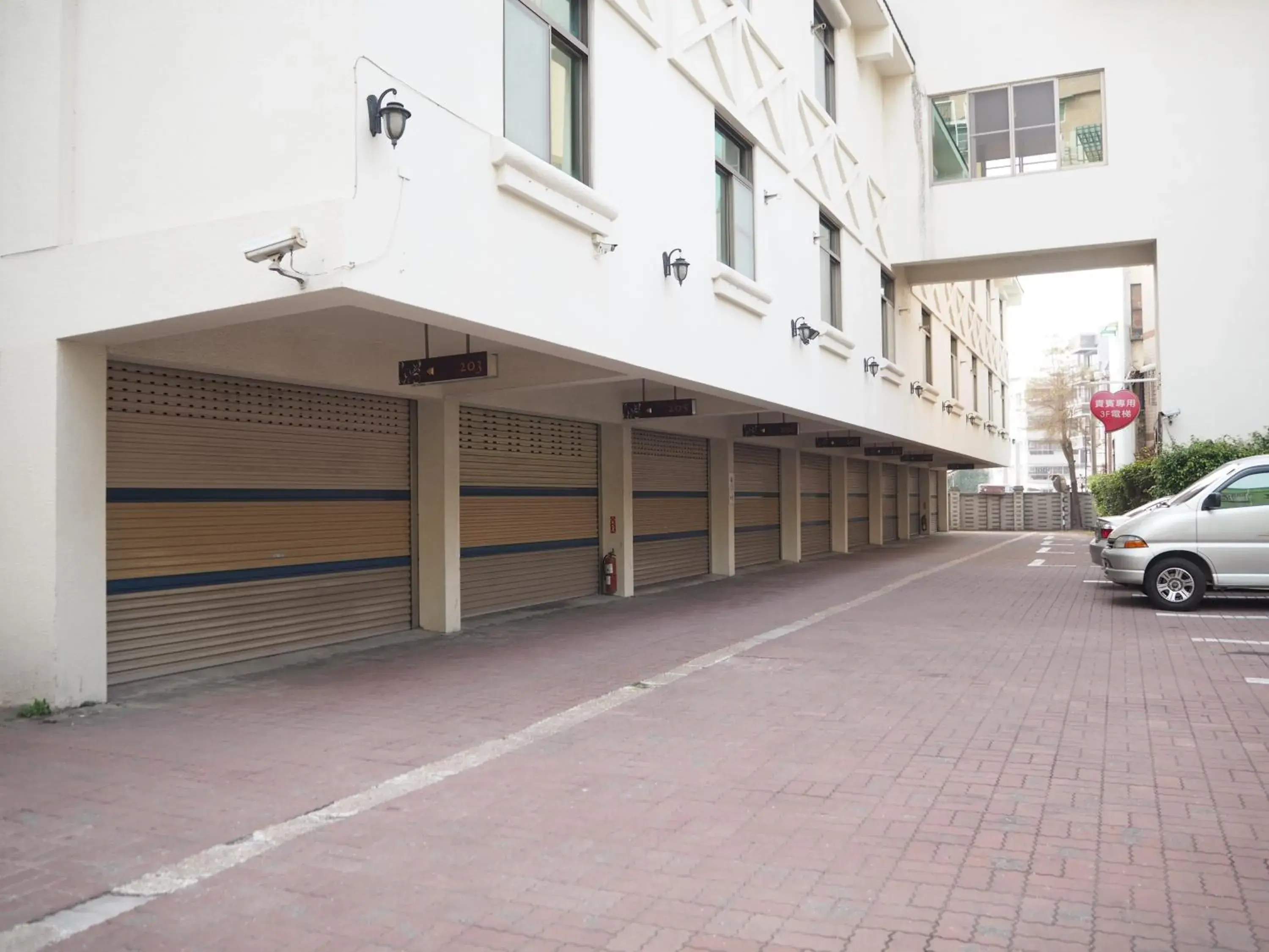 Property building in The Riverside Hotel & Motel Property building in The Riverside Hotel & Motel