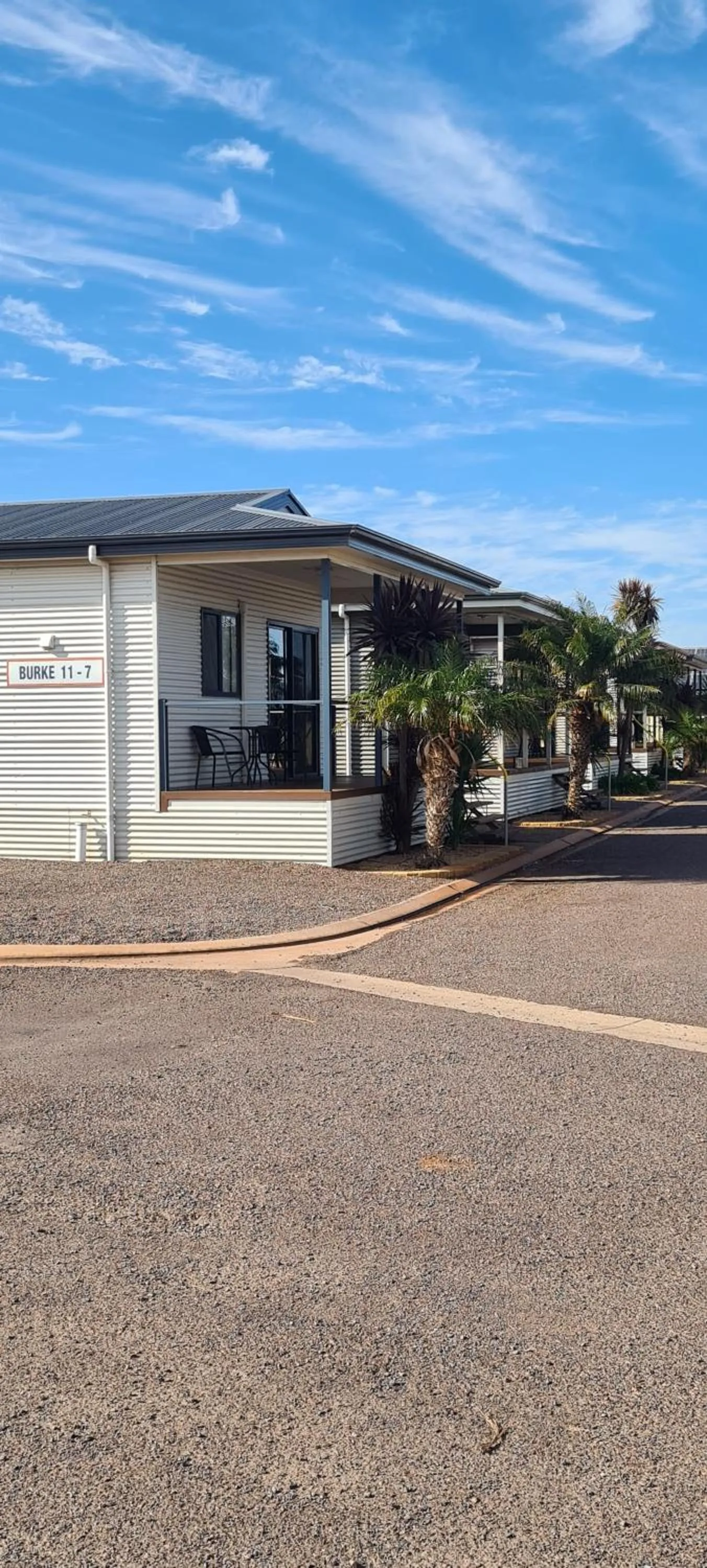 Two-Bedroom Family Cabin in The Sundowner Cabin & Tourist Park