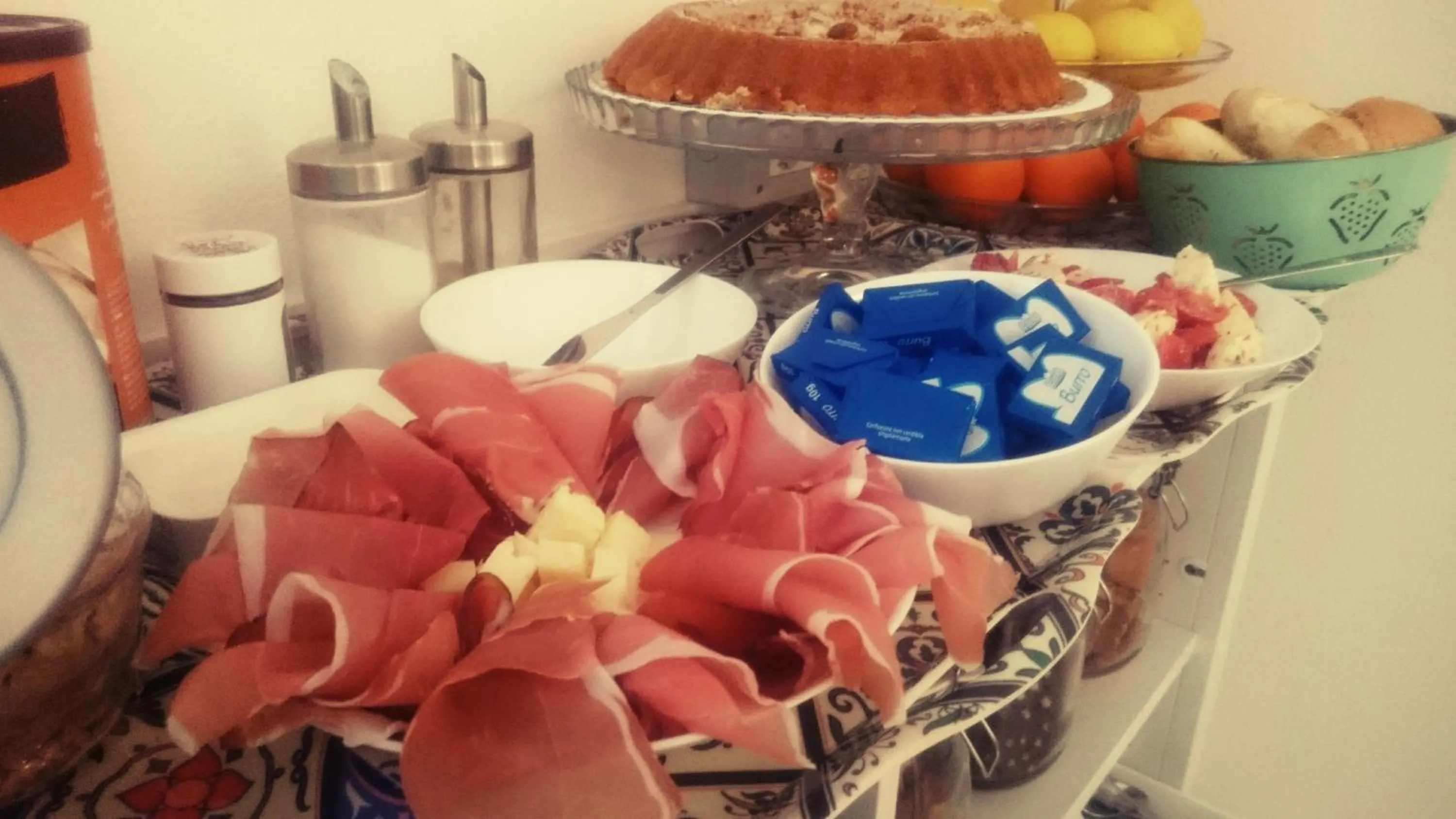 Continental breakfast in Il Cortiletto Di Piazza Verga