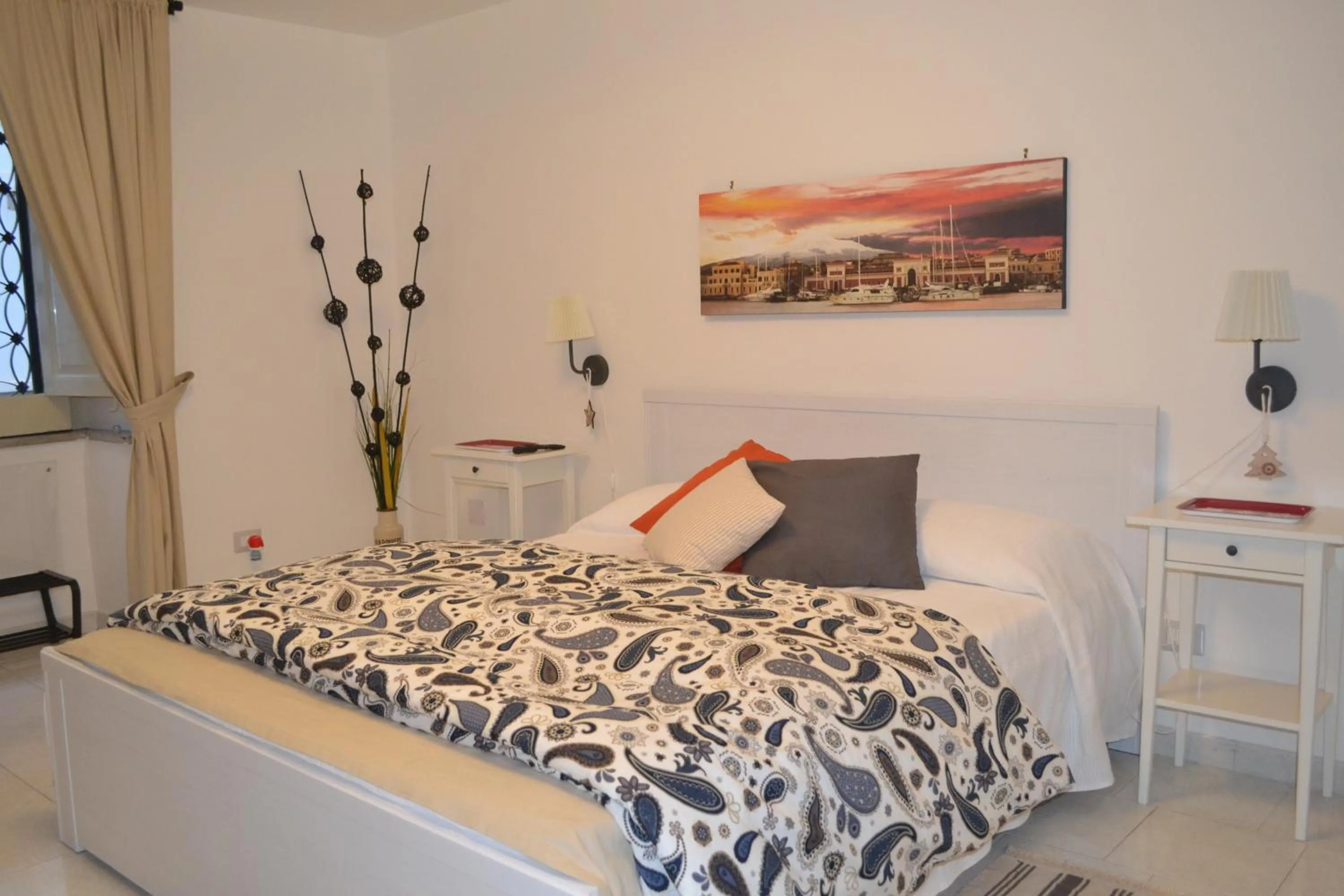 Bed in Il Cortiletto Di Piazza Verga