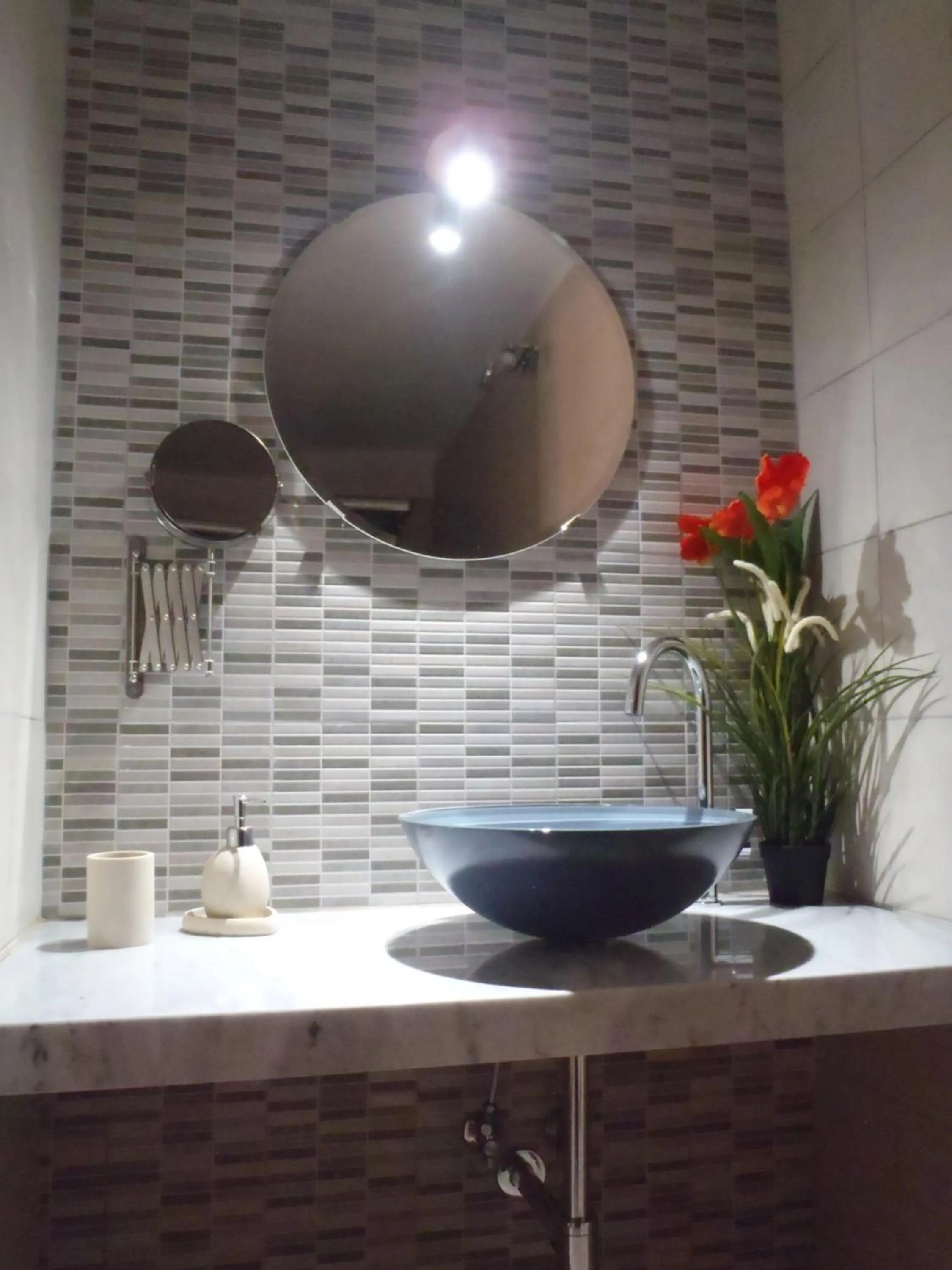 Bathroom in Il Cortiletto Di Piazza Verga