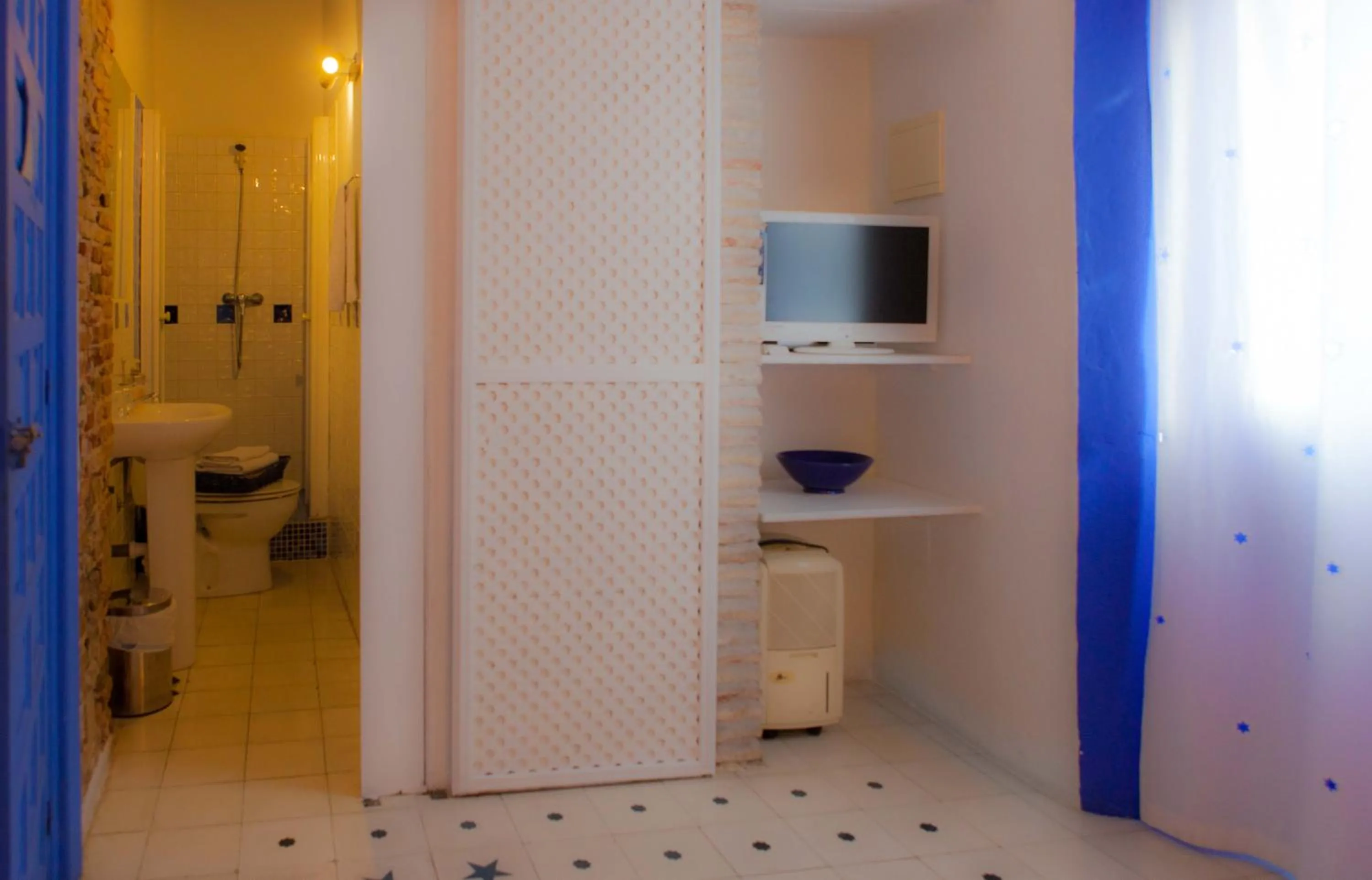 TV and multimedia in La Estrella de Tarifa