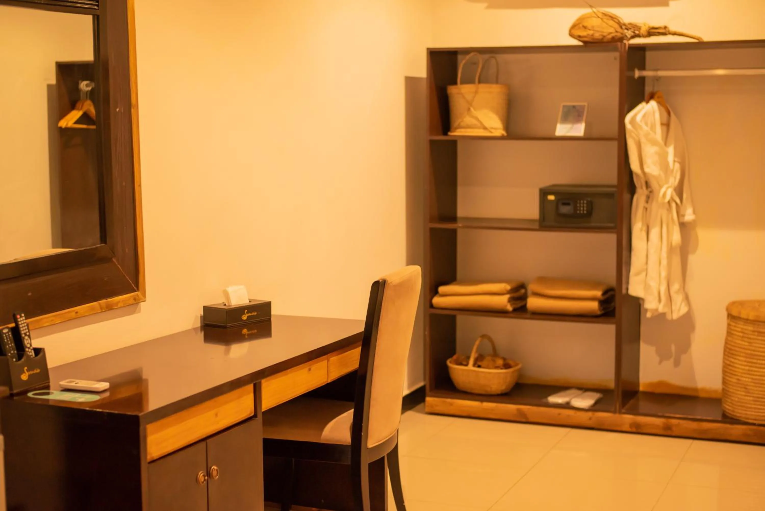 Blue Waters by Serendib