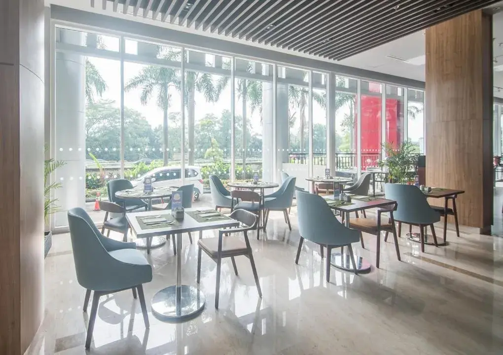 Restaurant/places to eat in Bigland Hotel & Convention Sentul Restaurant/places to eat in Bigland Hotel & Convention Sentul