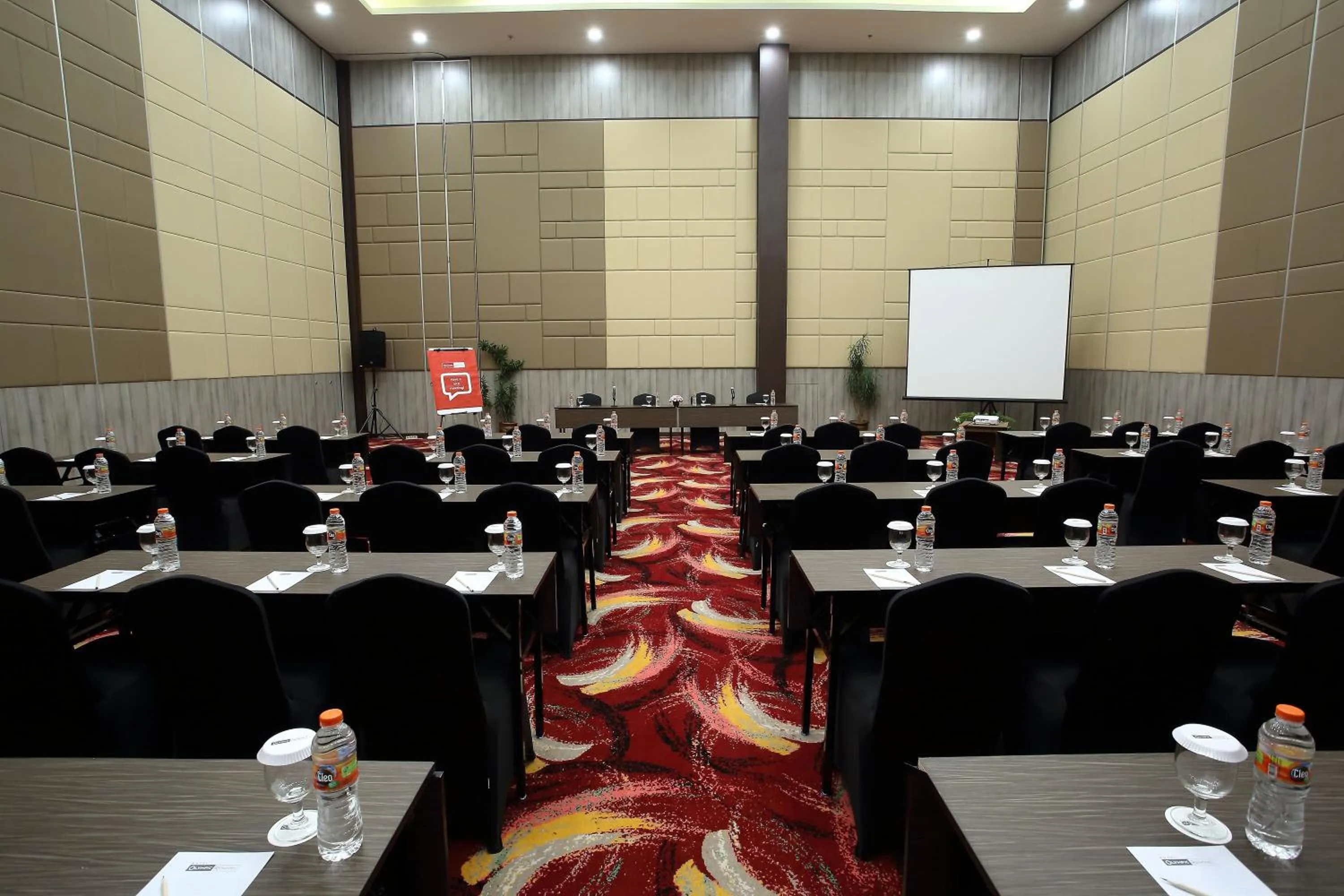 Bigland Hotel & Convention Sentul