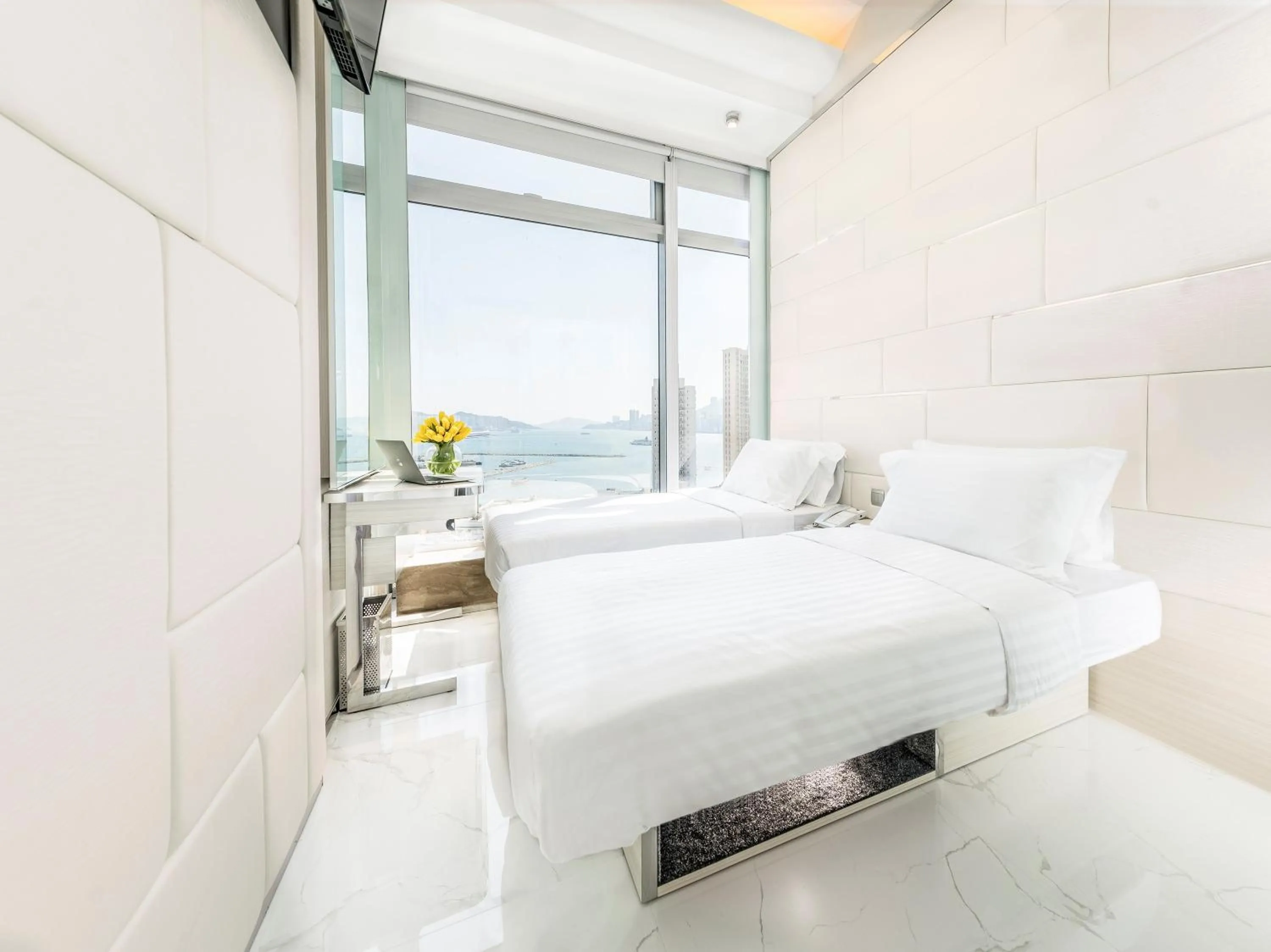 Photo of the whole room, Bed in iclub To Kwa Wan Hotel