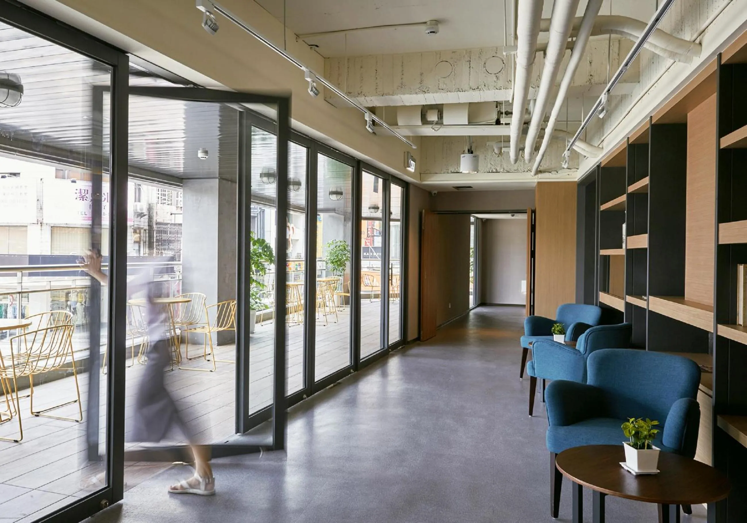 Balcony/Terrace in Orange Hotel - Wenhua, Chiayi