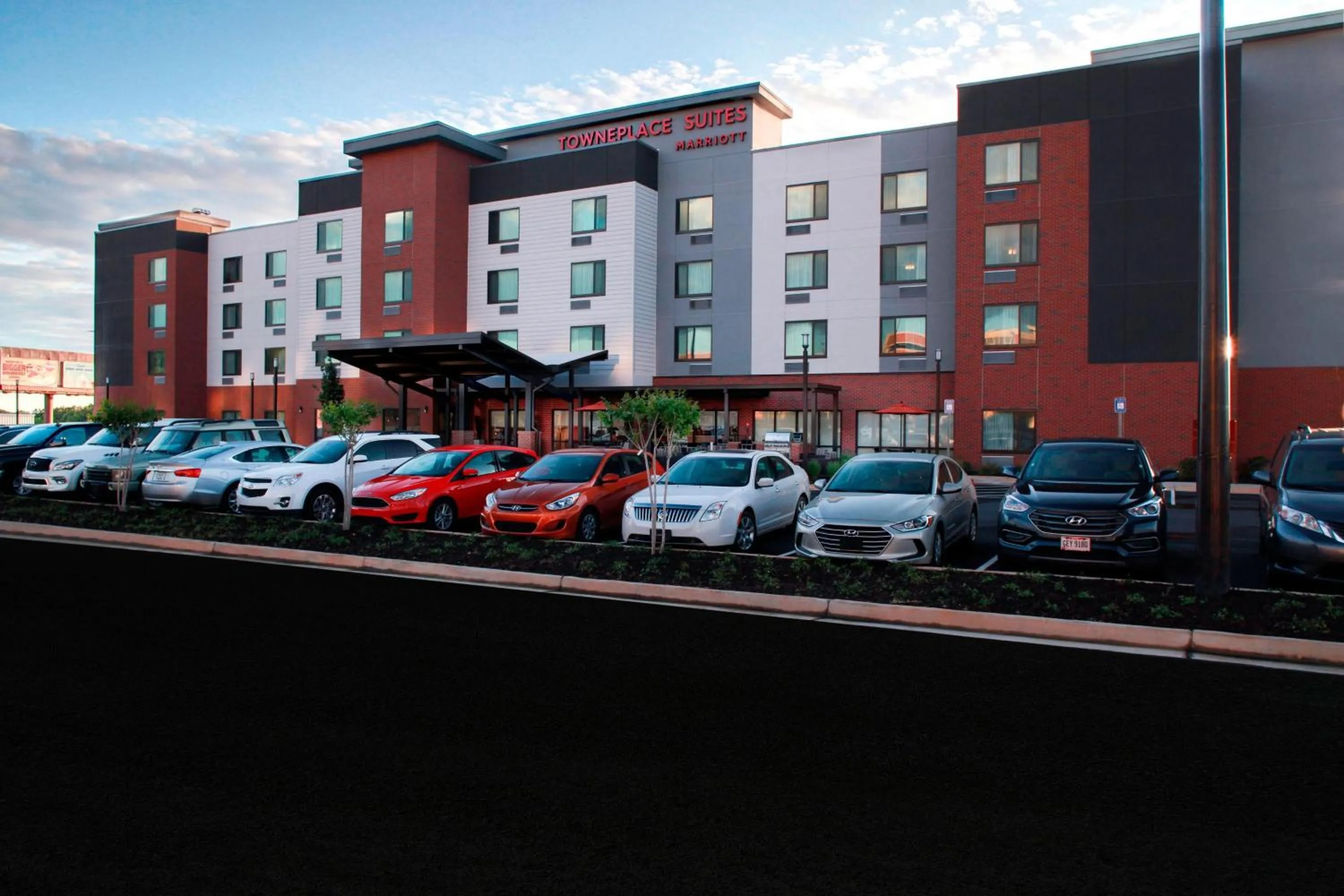 Property building in TownePlace Suites by Marriott Macon Mercer University