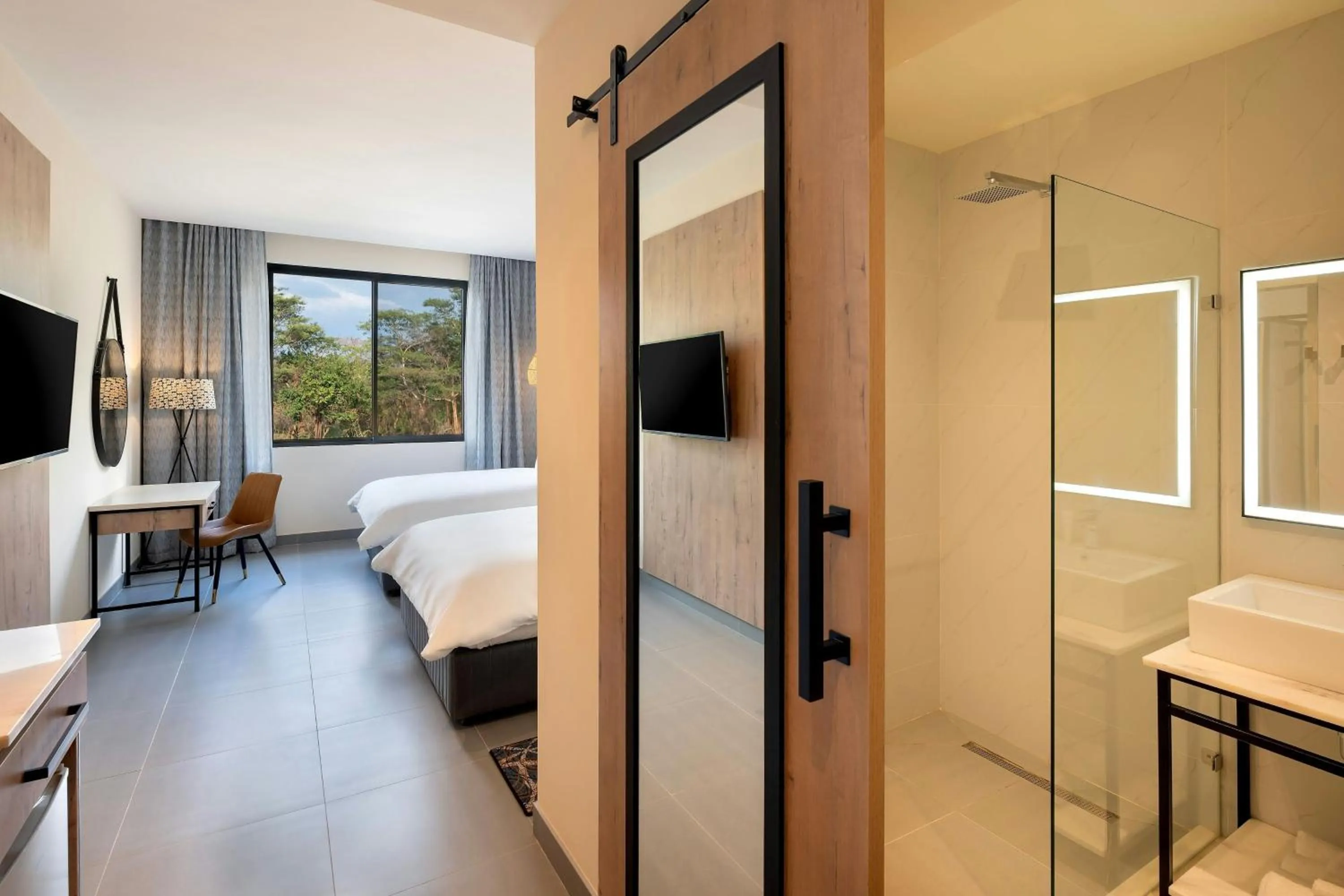 Photo of the whole room, Bed in Protea Hotel by Marriott Ndola