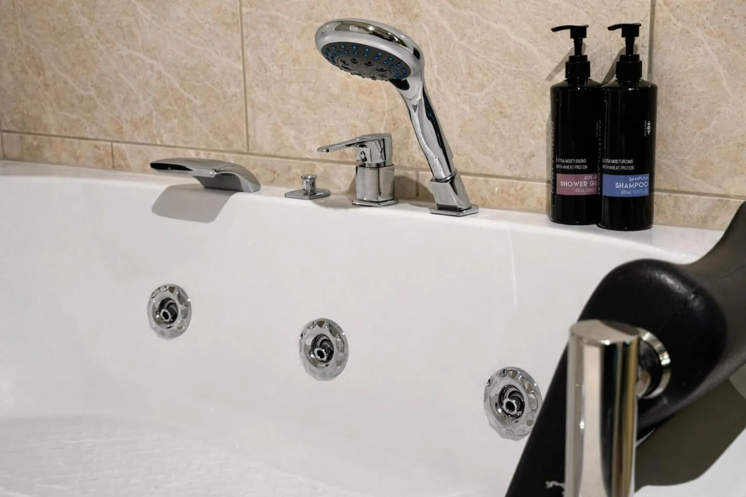 Bathroom in Hotel Evsen