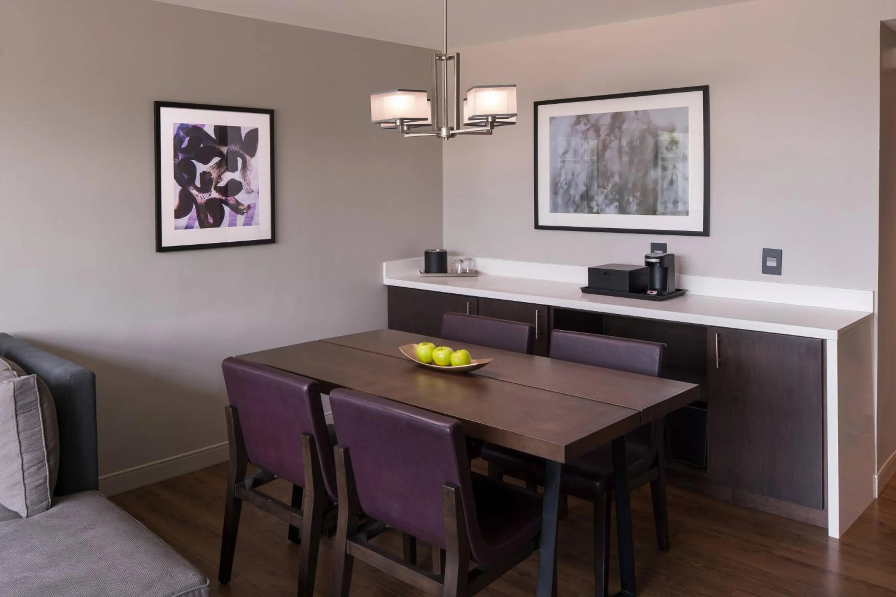 Photo of the whole room in Morgantown Marriott at Waterfront Place