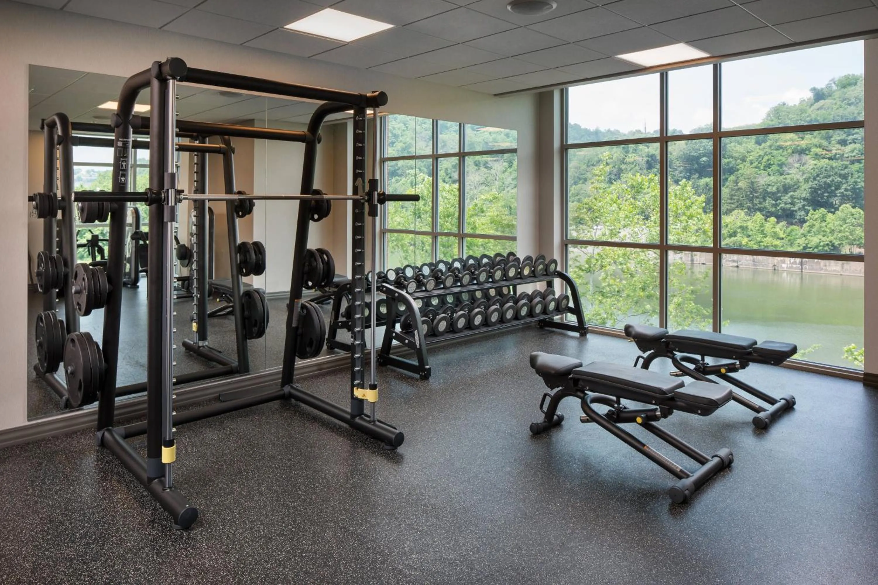 Fitness centre/facilities in Morgantown Marriott at Waterfront Place