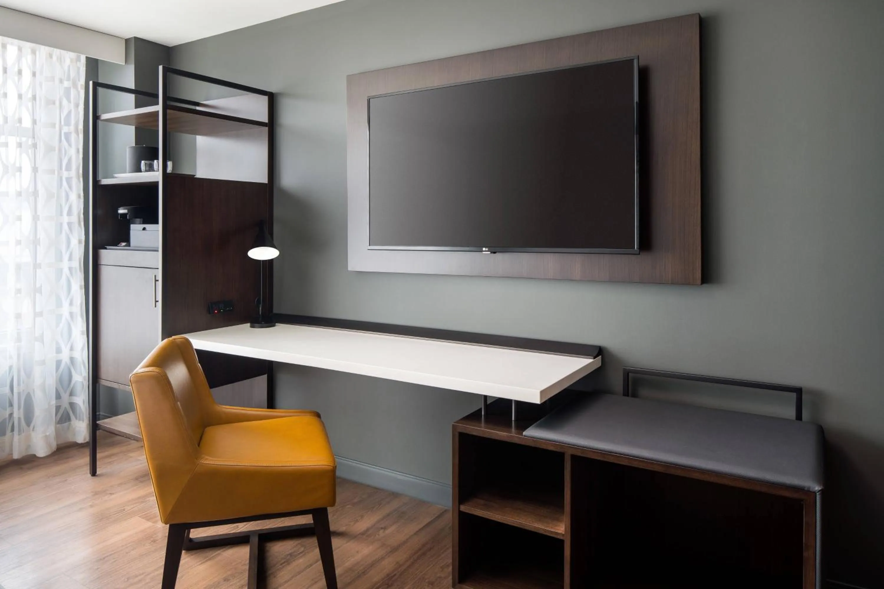 Photo of the whole room in Morgantown Marriott at Waterfront Place