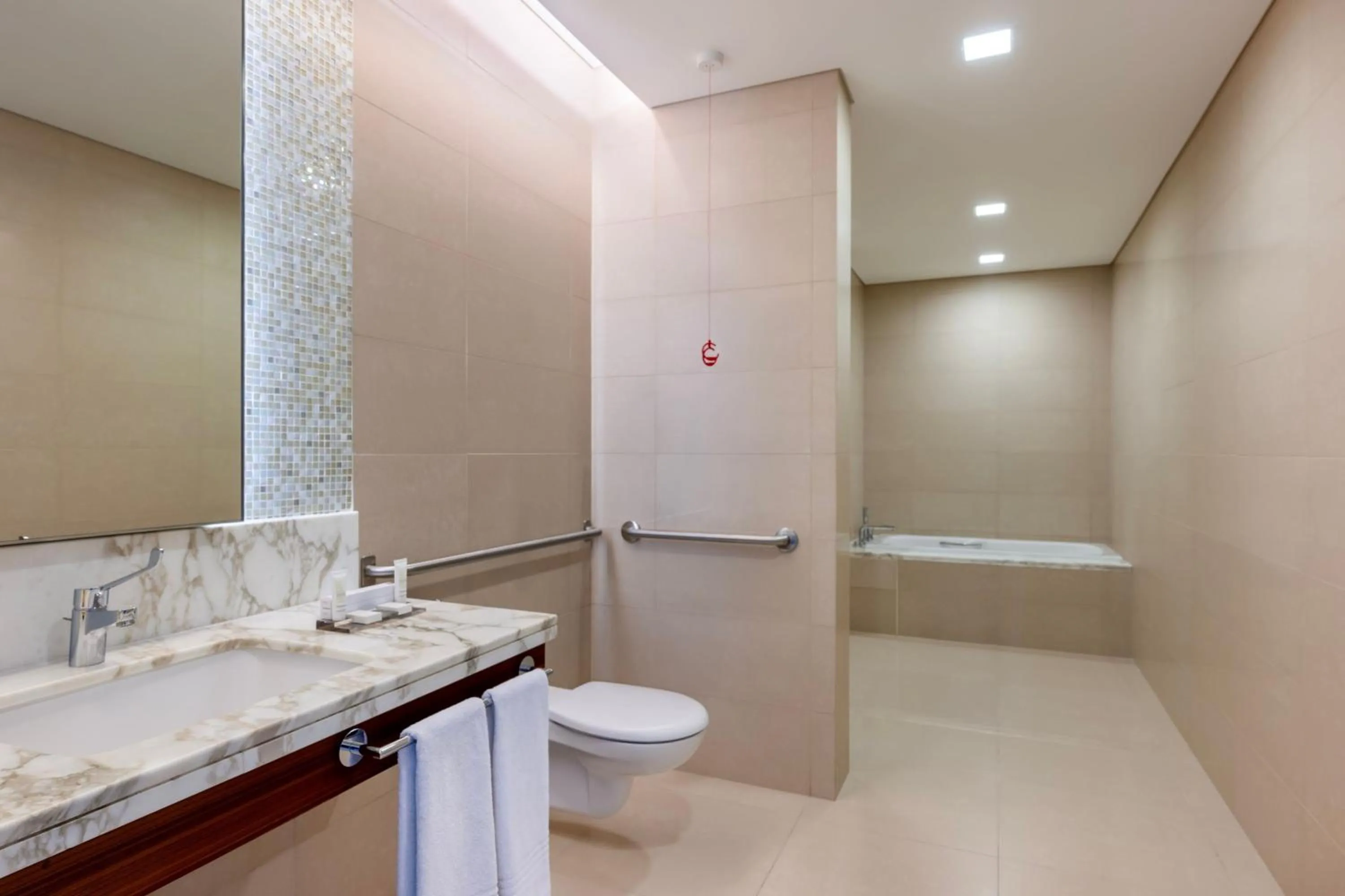 Bathroom in Marriott Hotel Downtown Abu Dhabi