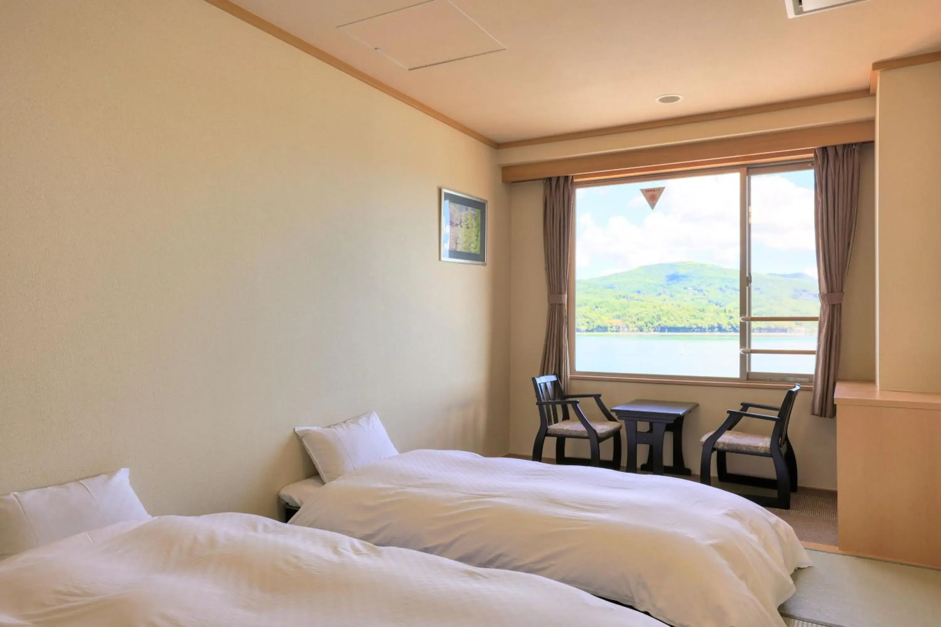 Bed in Fuji Matsuzono Hotel Bed in Fuji Matsuzono Hotel