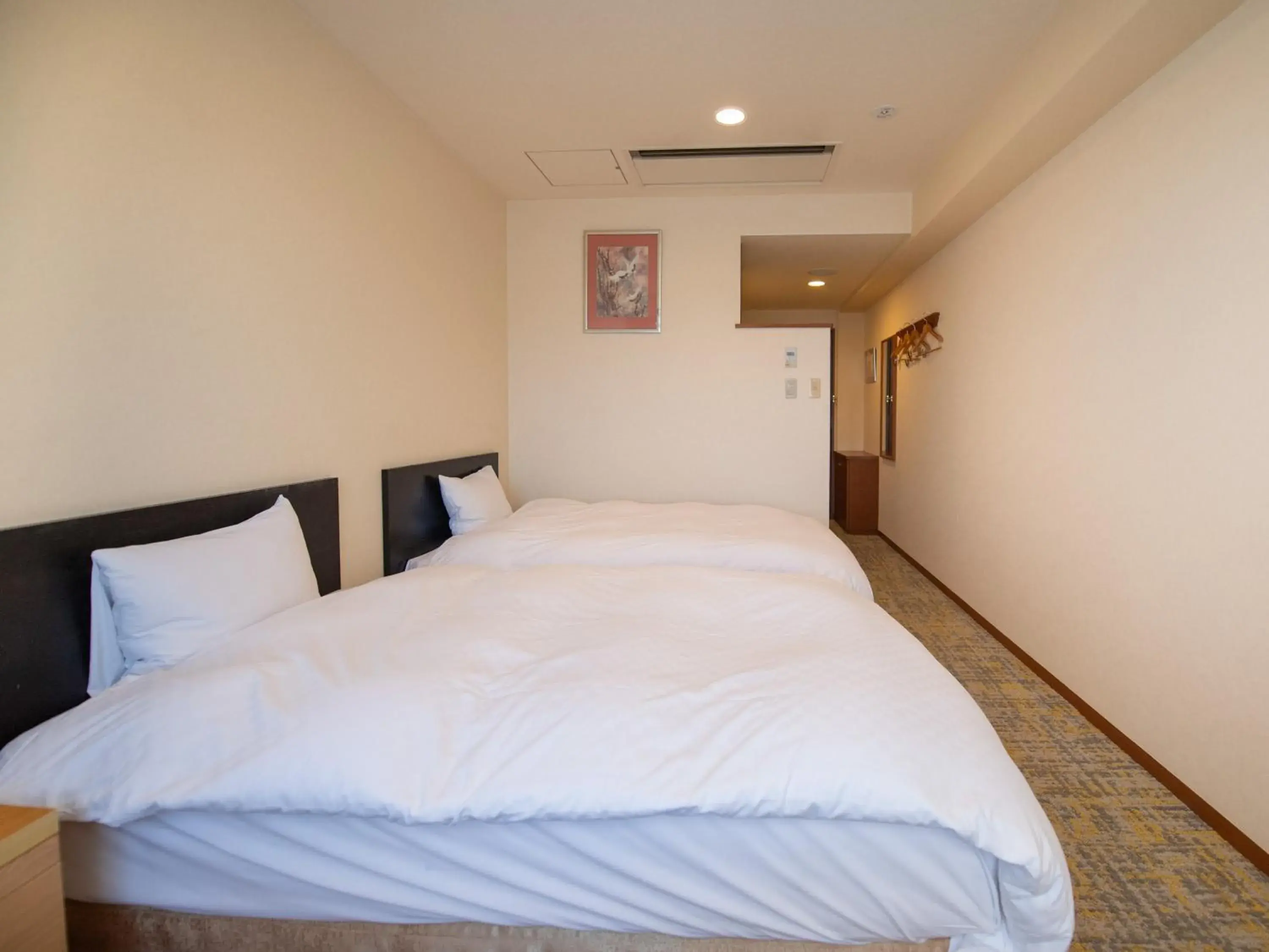 Twin Room with Private Bathroom with Lake View - single occupancy in Fuji Matsuzono Hotel Twin Room with Private Bathroom with Lake View - single occupancy in Fuji Matsuzono Hotel