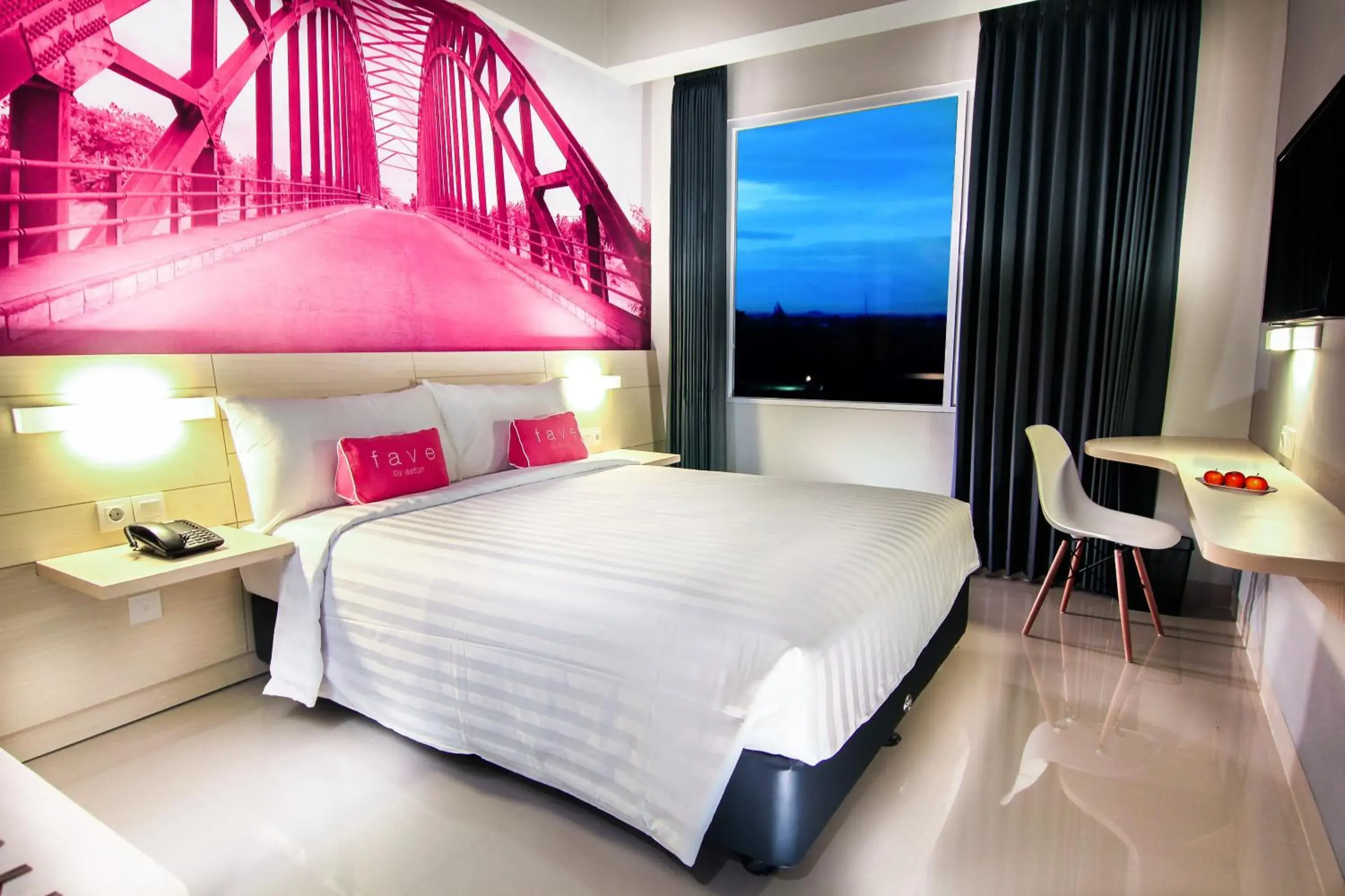 Photo of the whole room, Bed in favehotel Sudirman Bojonegoro Photo of the whole room, Bed in favehotel Sudirman Bojonegoro