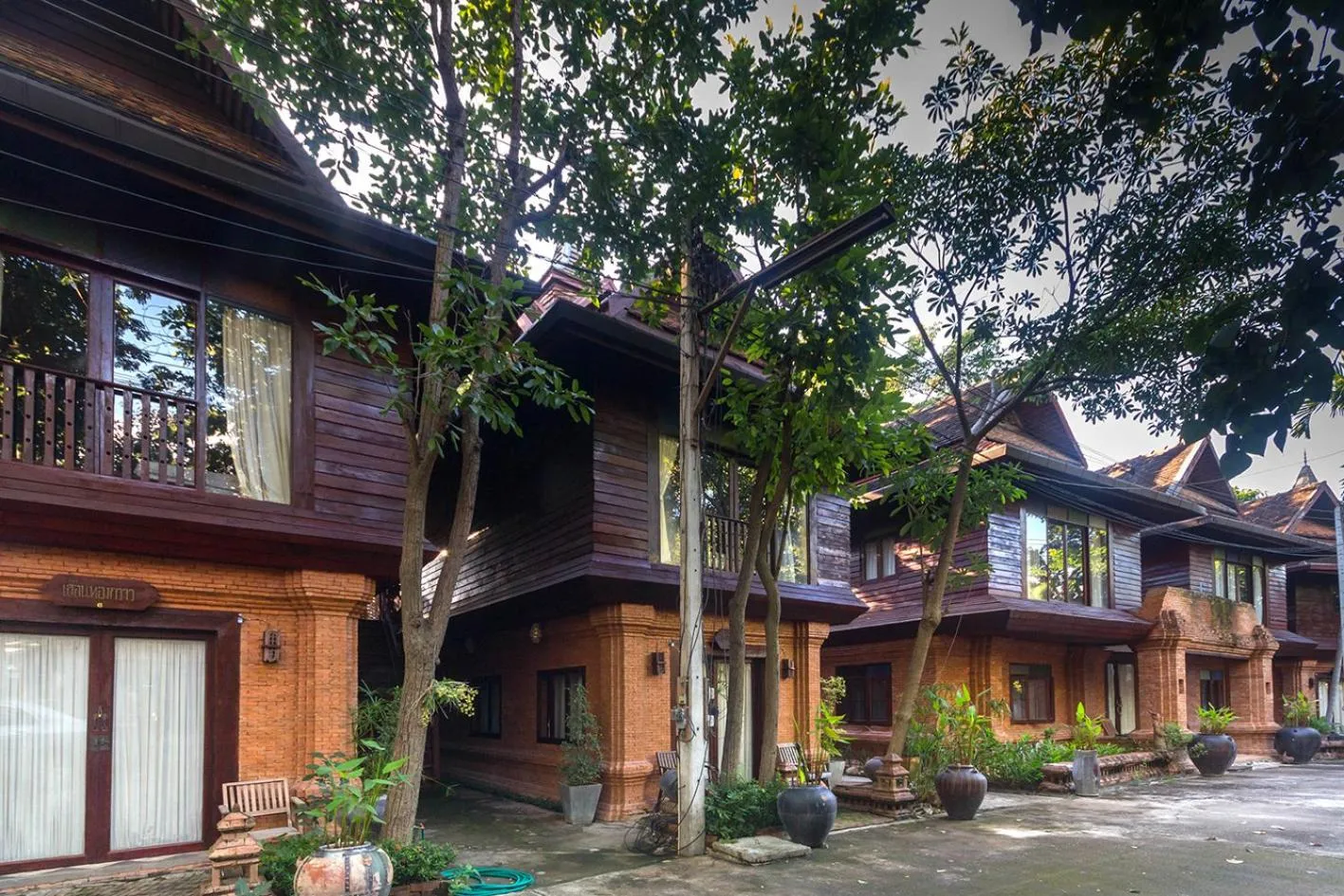 Facade/entrance in Baan Tawai Lanna Resort