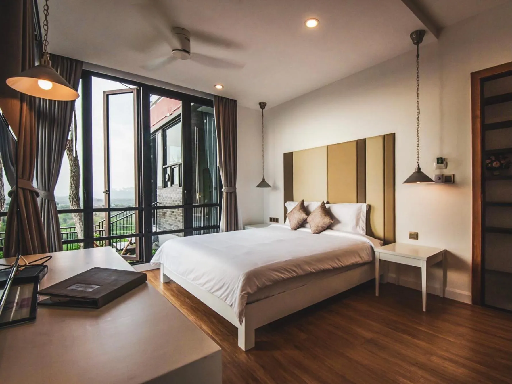 Photo of the whole room, Bed in Monte Vista Chalet Khaoyai