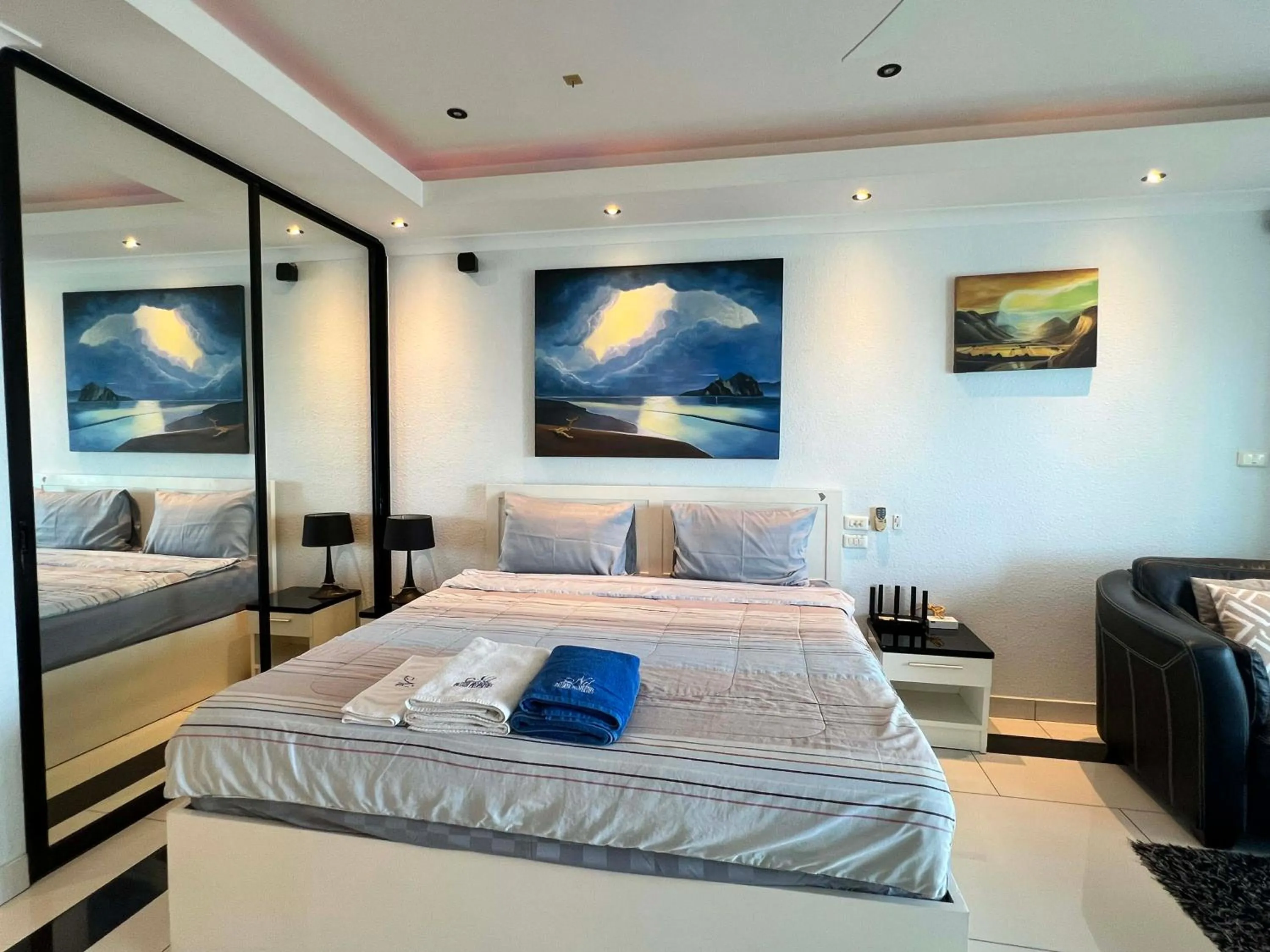 Bed in Viewtalay Beachfront by ND