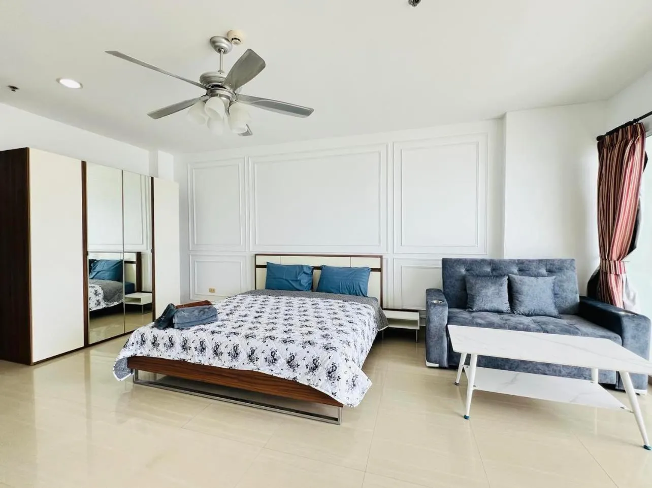 Bed in Viewtalay Beachfront by ND