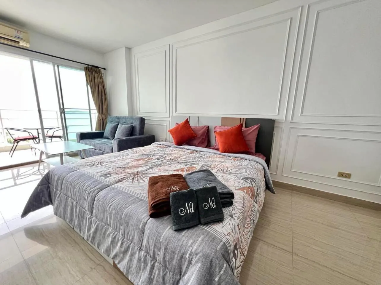 Bed in Viewtalay Beachfront by ND