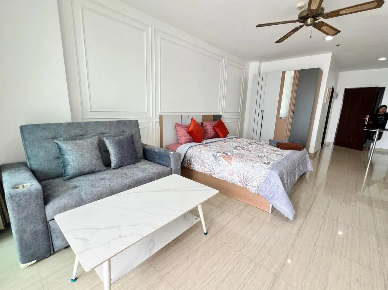 Bed in Viewtalay Beachfront by ND