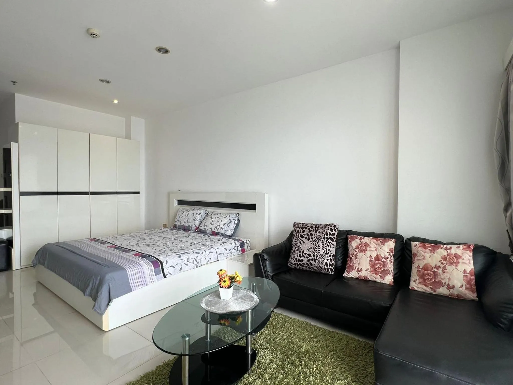 Bed in Viewtalay Beachfront by ND