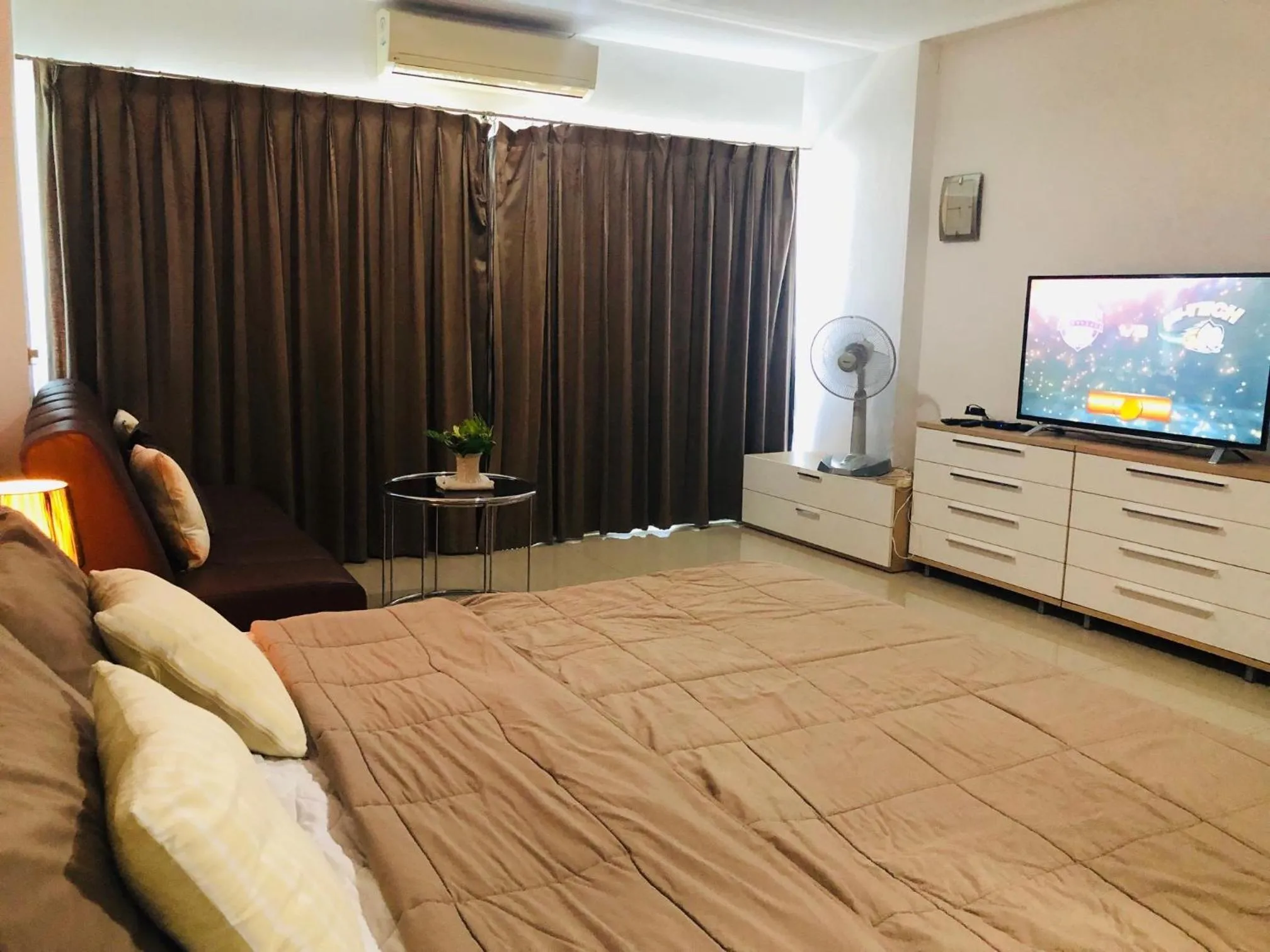 Bed in Viewtalay Beachfront by ND