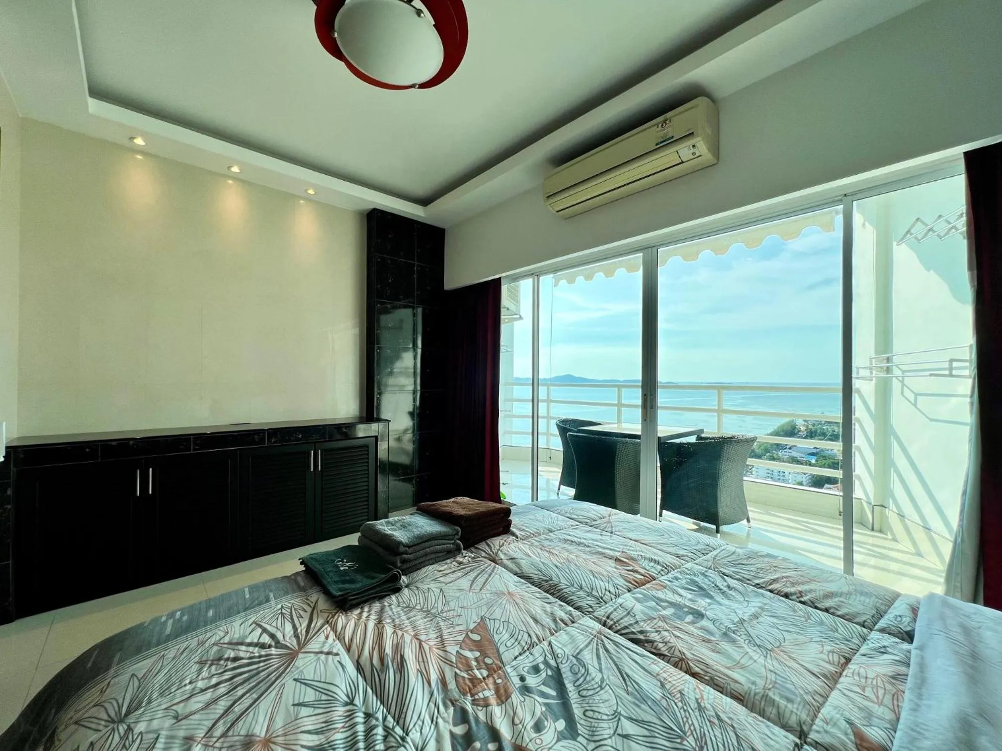 Bed in Viewtalay Beachfront by ND