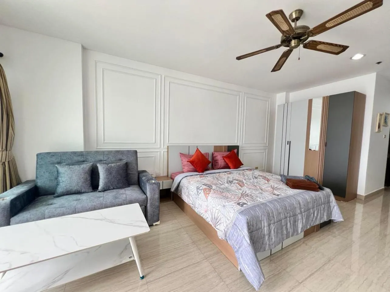 Bed in Viewtalay Beachfront by ND