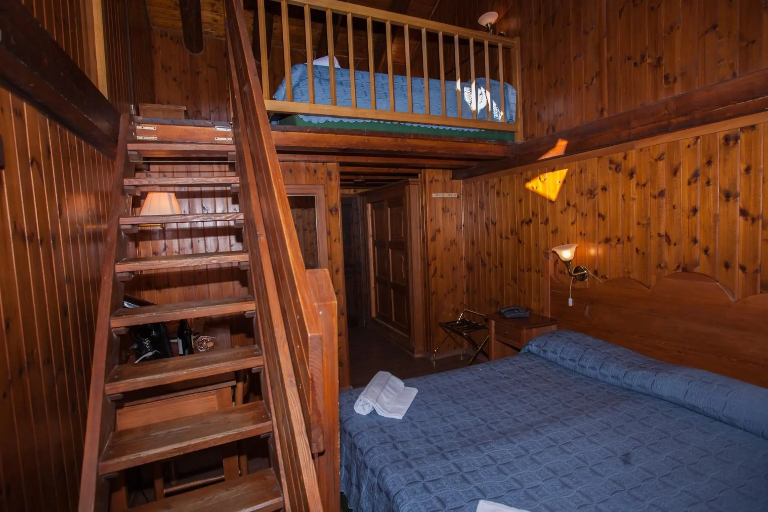 Bed in Club Esse Pila 2000 Bed in Club Esse Pila 2000