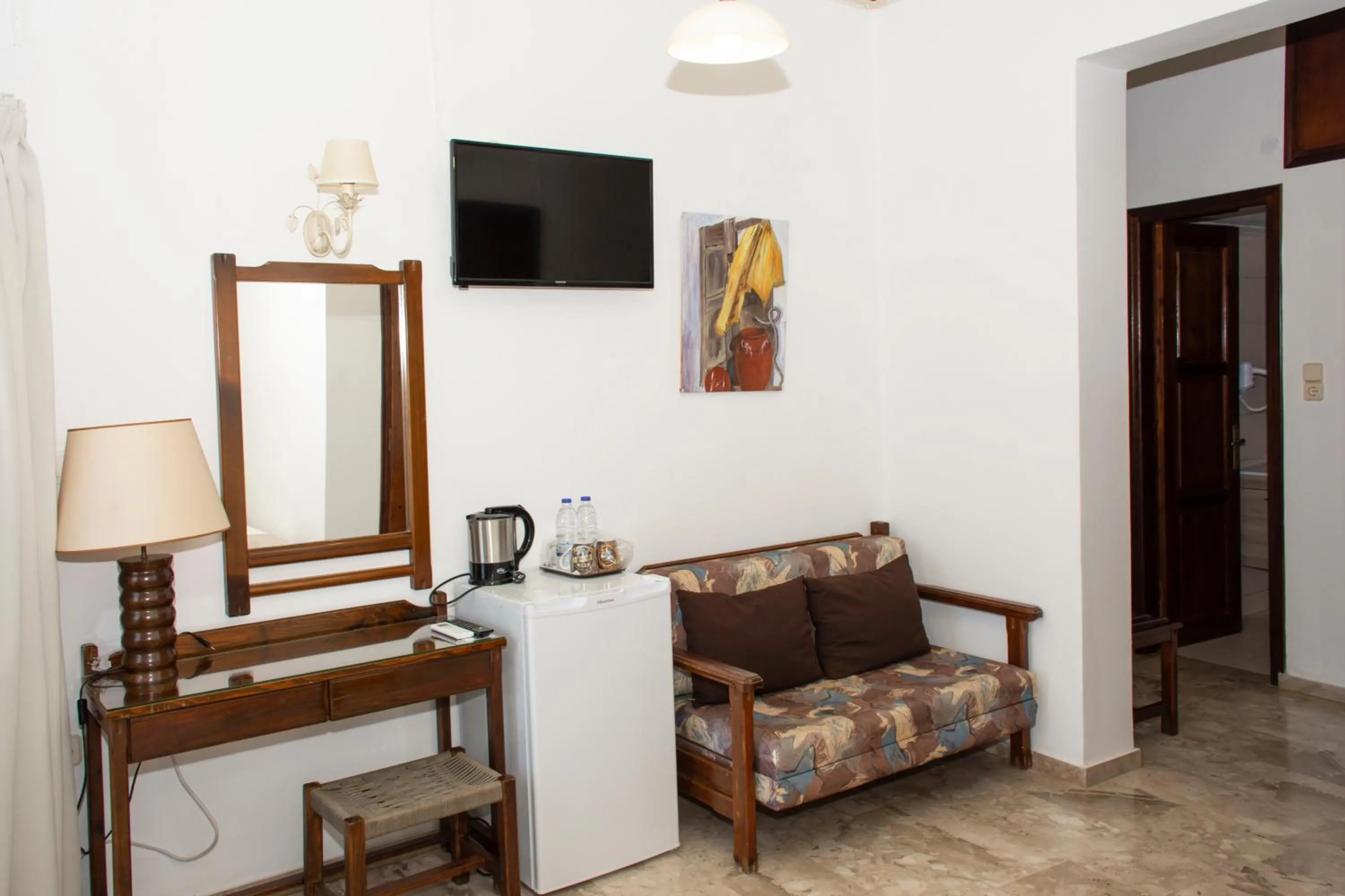 TV and multimedia in Argo Rooms-Papadakis