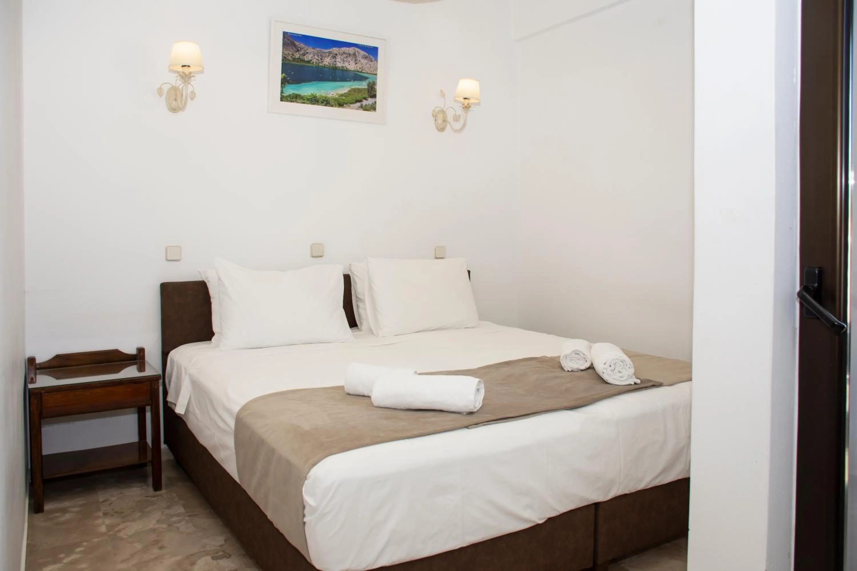 Bed in Argo Rooms-Papadakis