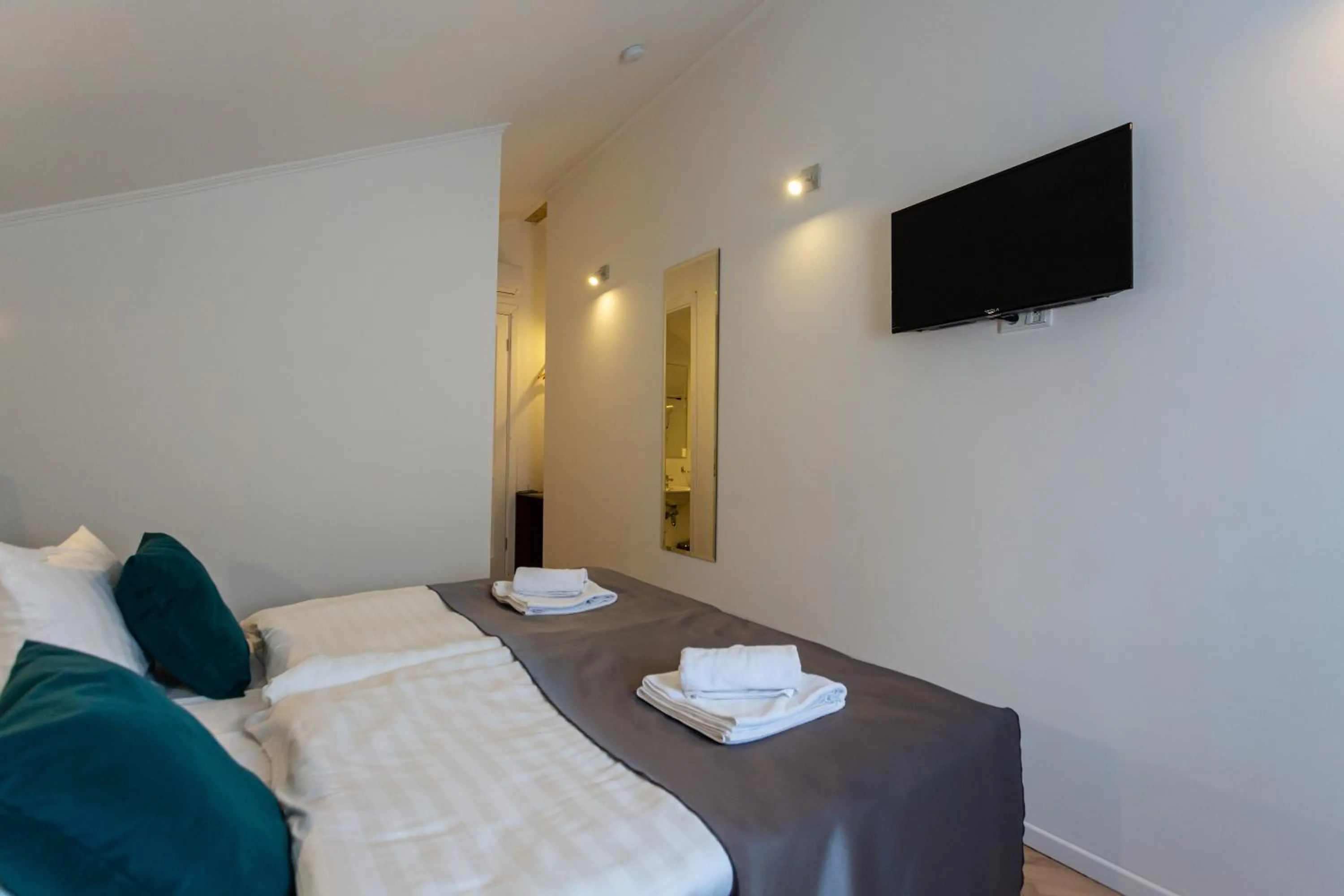 Bed in Heritage Hotel Petrakija