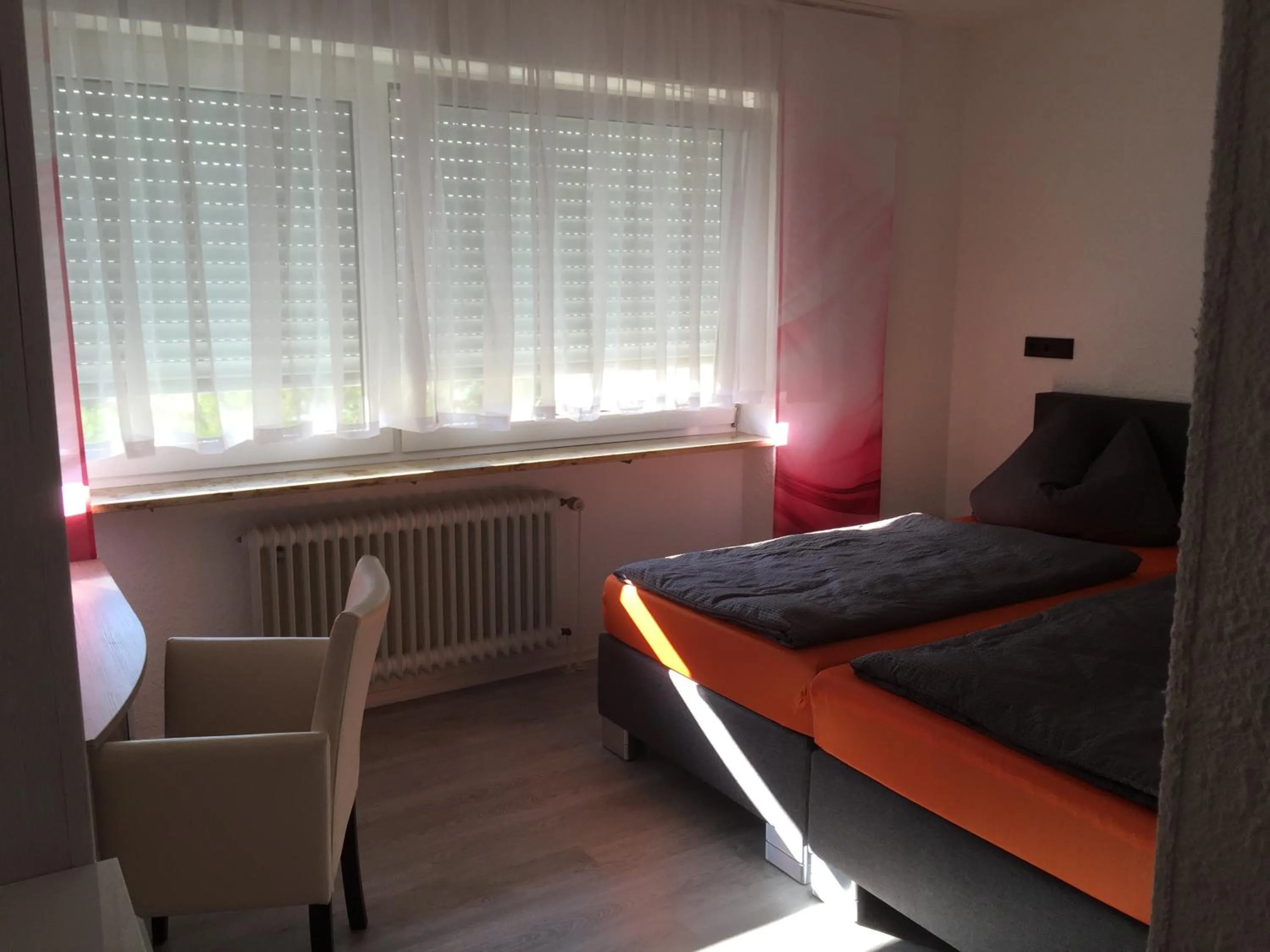 Day, Bed in Hotel M&S garni