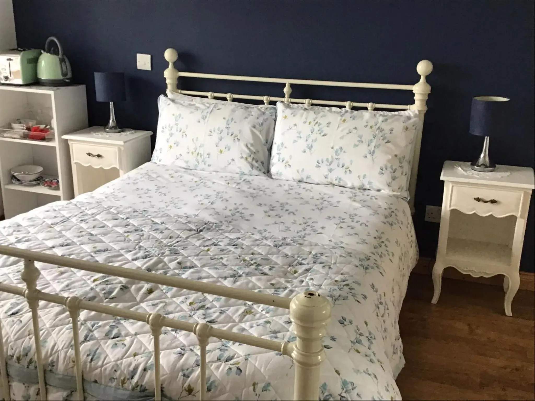 Deluxe Double Room in Blakehill House Deluxe Double Room in Blakehill House