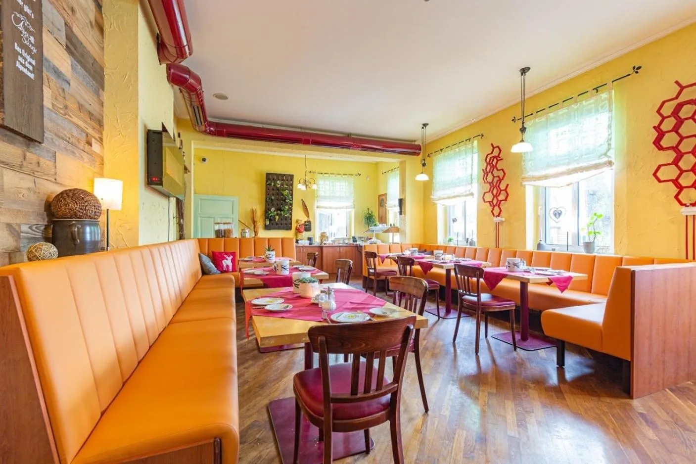 Nightclub / DJ in Bergschlößchen