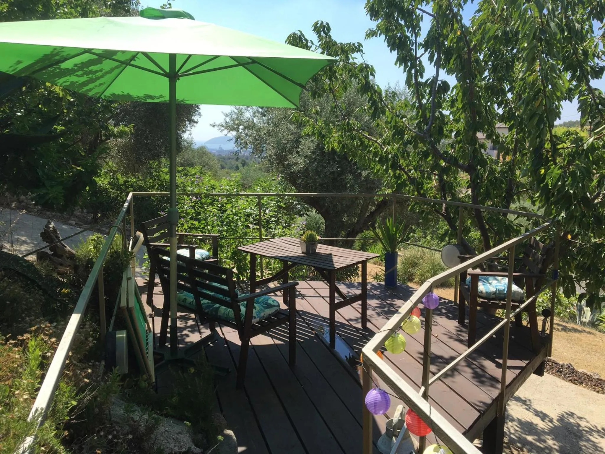 Patio in Les terrasses sur mer
