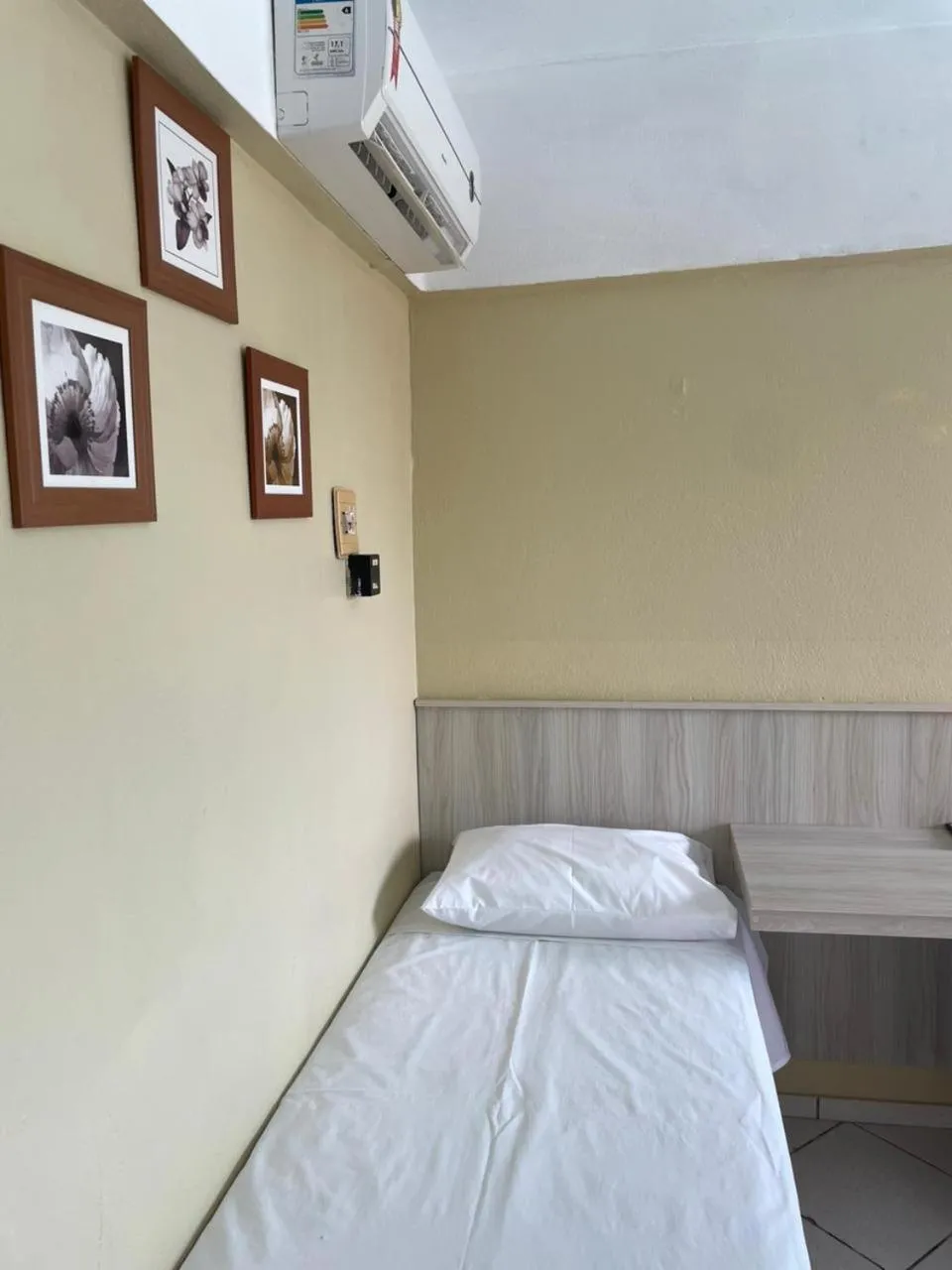 Bed in Hotel Concha do Mar