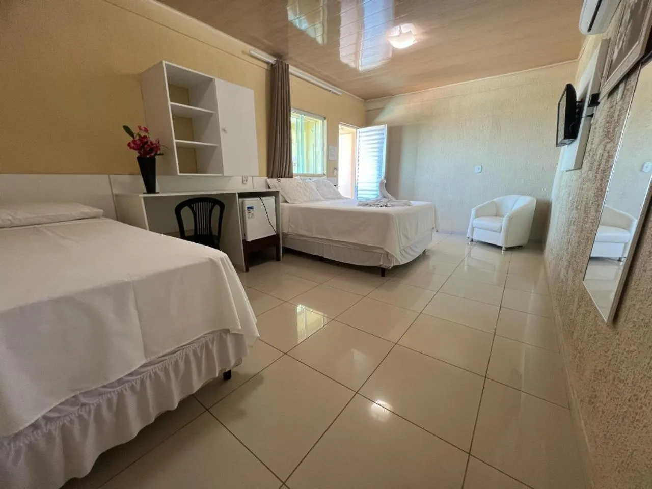 Bed in Hotel Concha do Mar