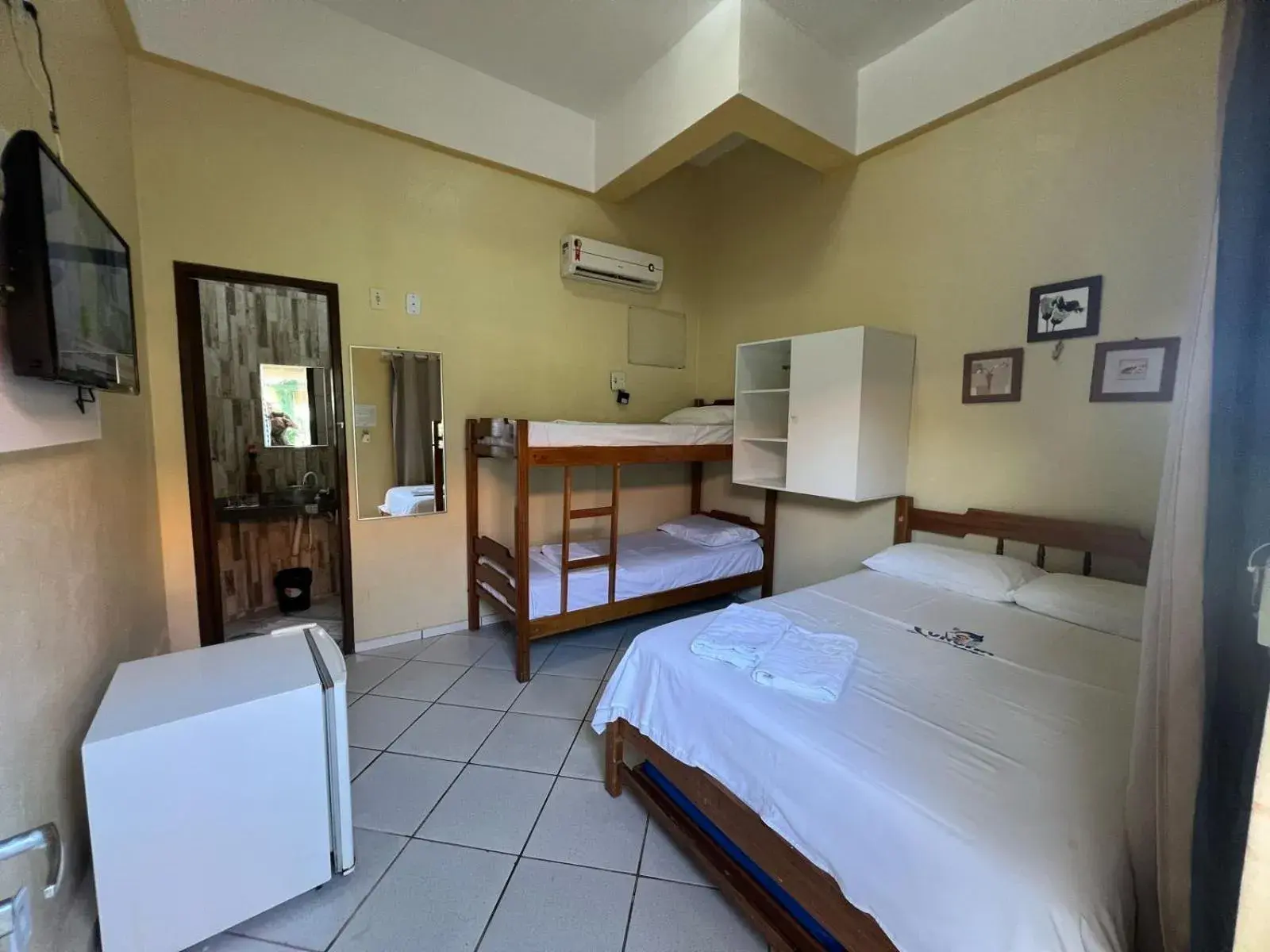 Standard Family Room in Hotel Concha do Mar Standard Family Room in Hotel Concha do Mar