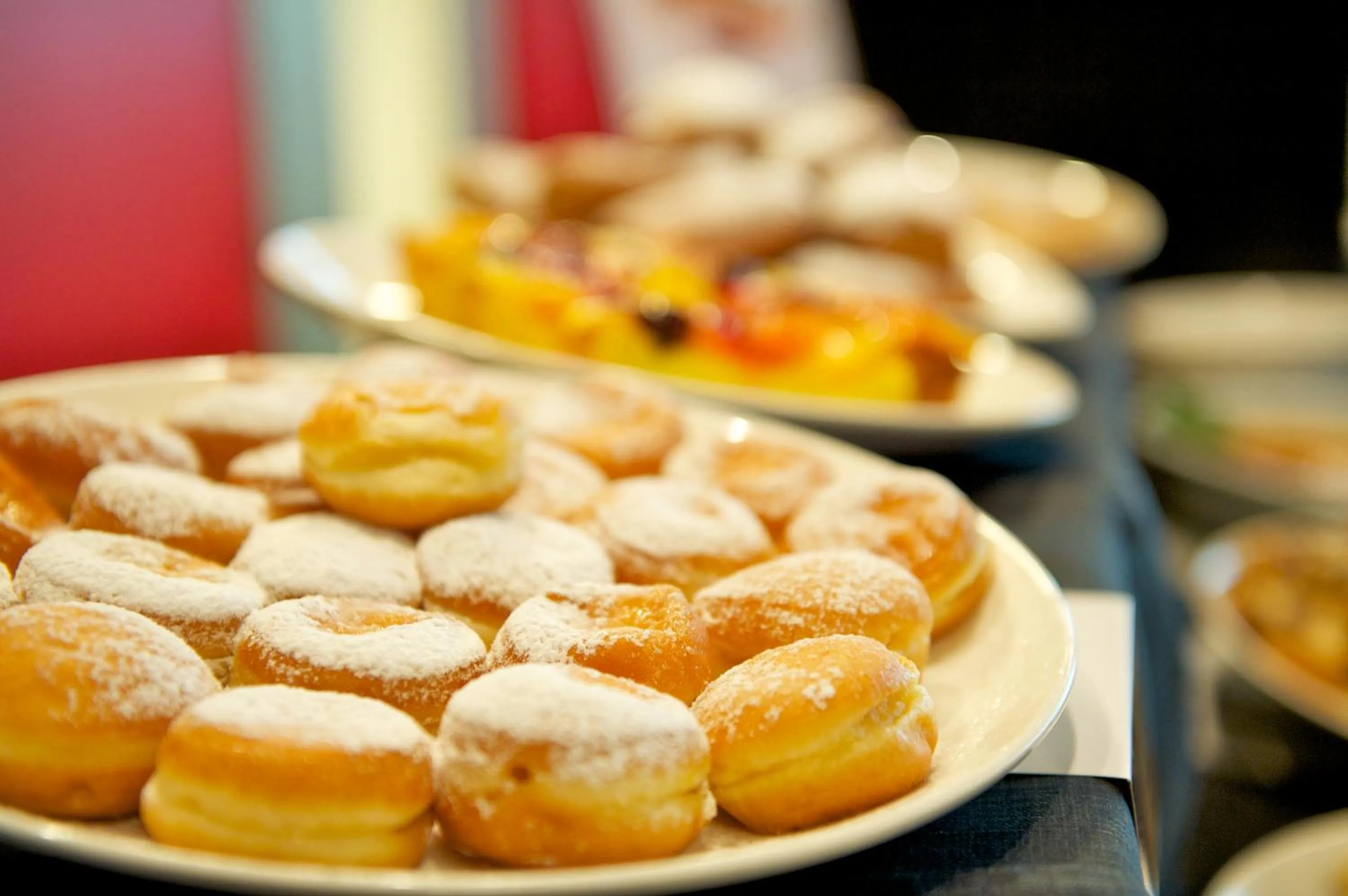 Continental breakfast in Mercure Nerocubo Rovereto