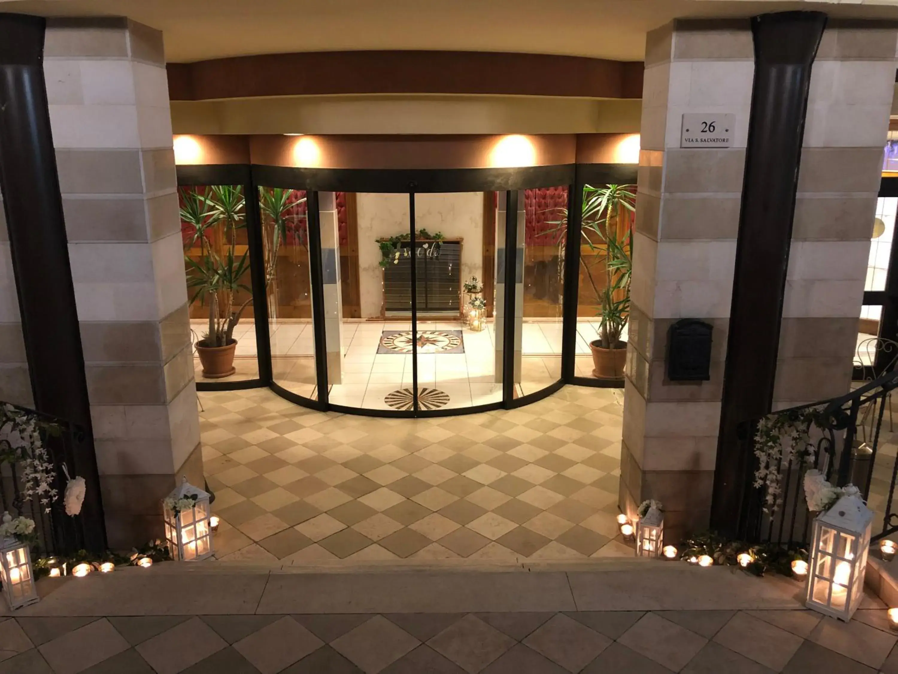 Facade/entrance in San Giovanni Rotondo Palace - Alihotels Facade/entrance in San Giovanni Rotondo Palace - Alihotels