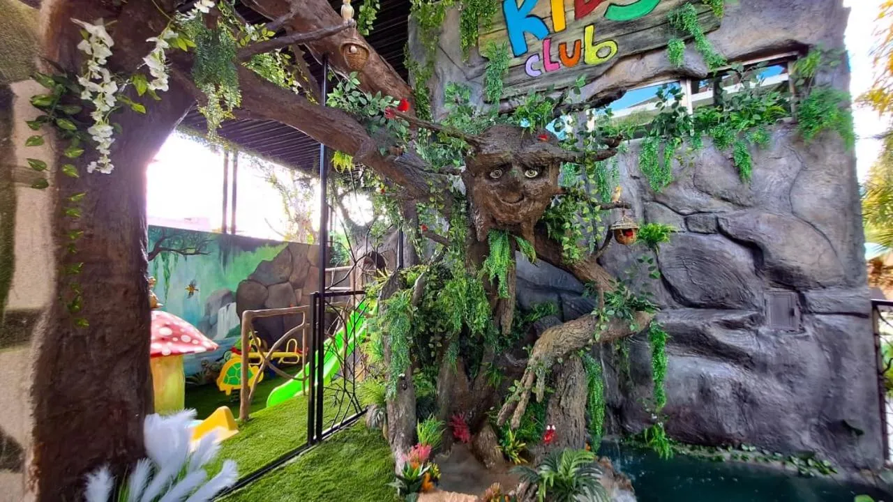 Hotel & Suites Country Valladolid