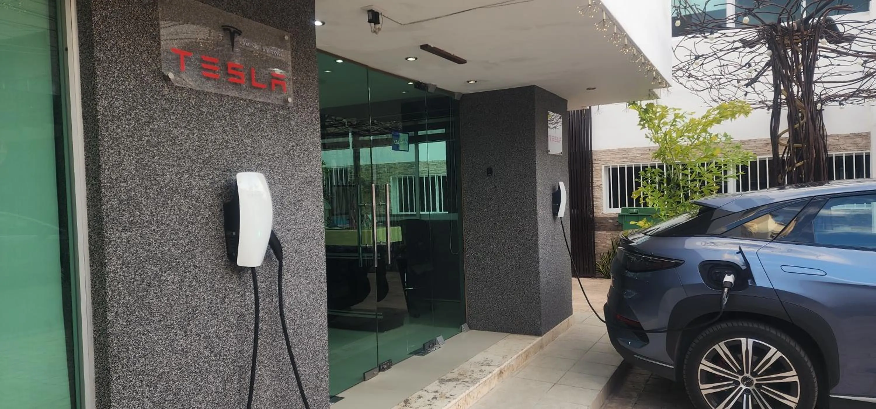 Hotel & Suites Country Valladolid