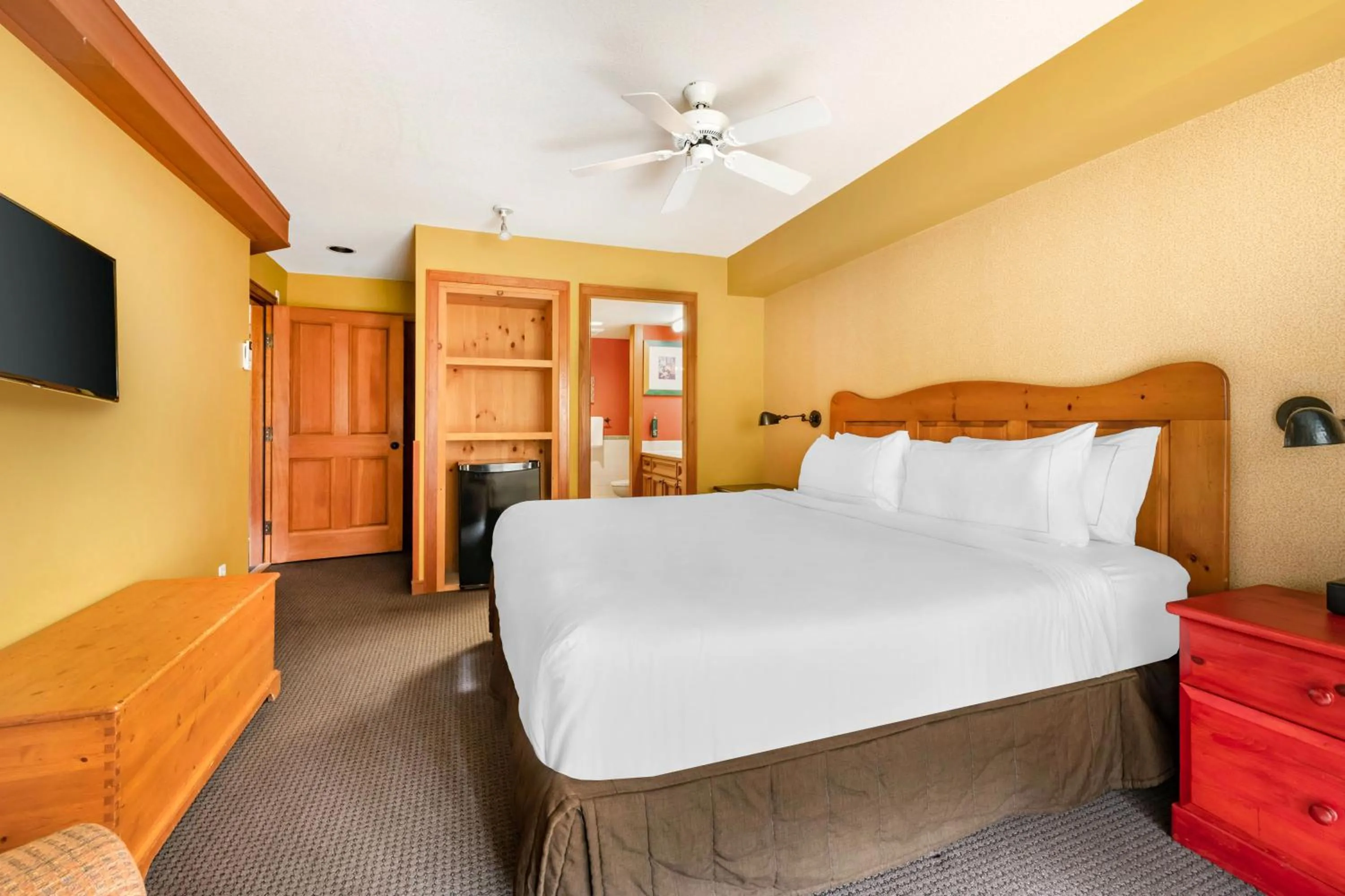 Bed in Hilton Grand Vacations Club Whistler