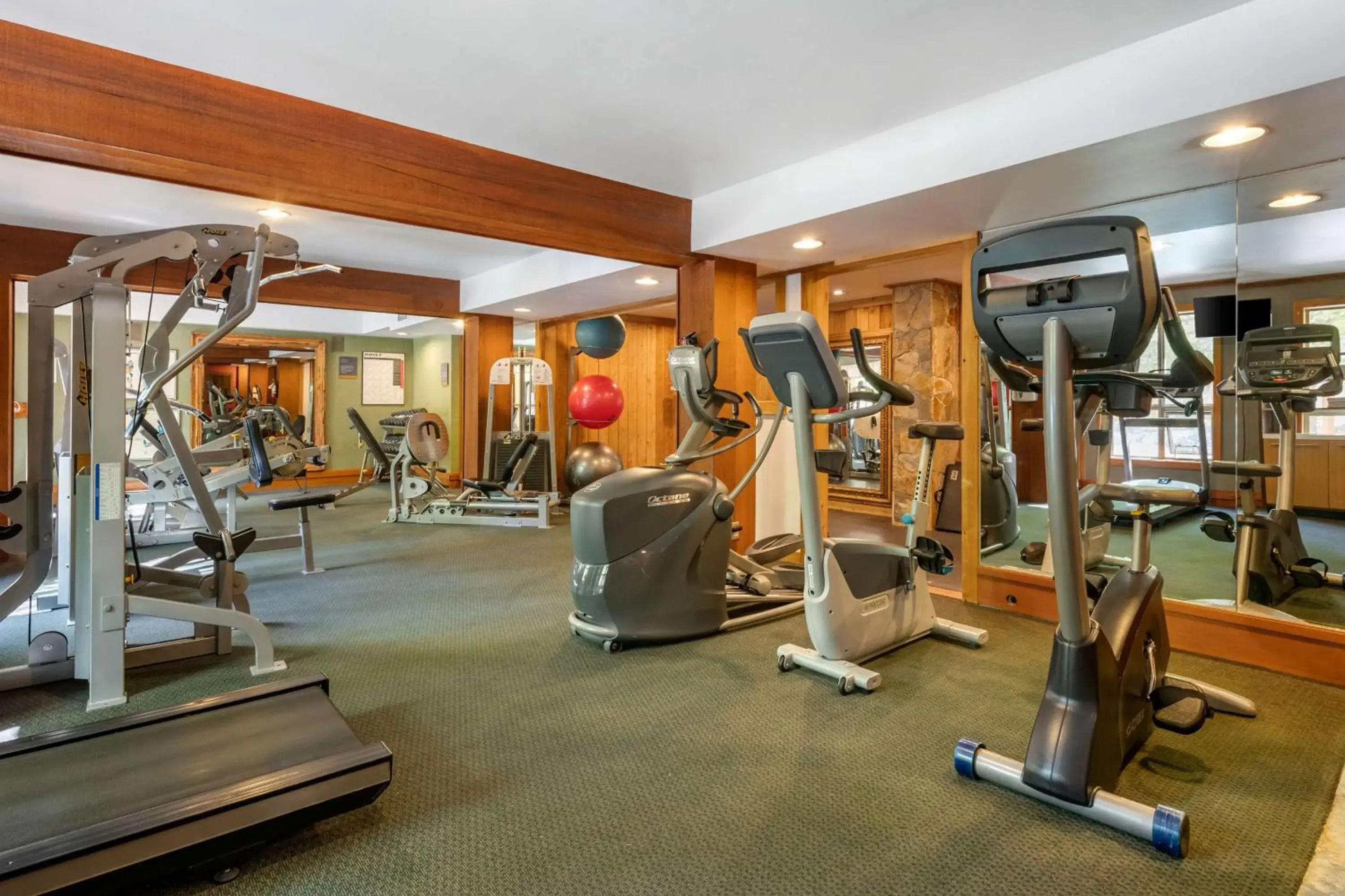 Fitness centre/facilities, Fitness Center/Facilities in Hilton Grand Vacations Club Whistler
