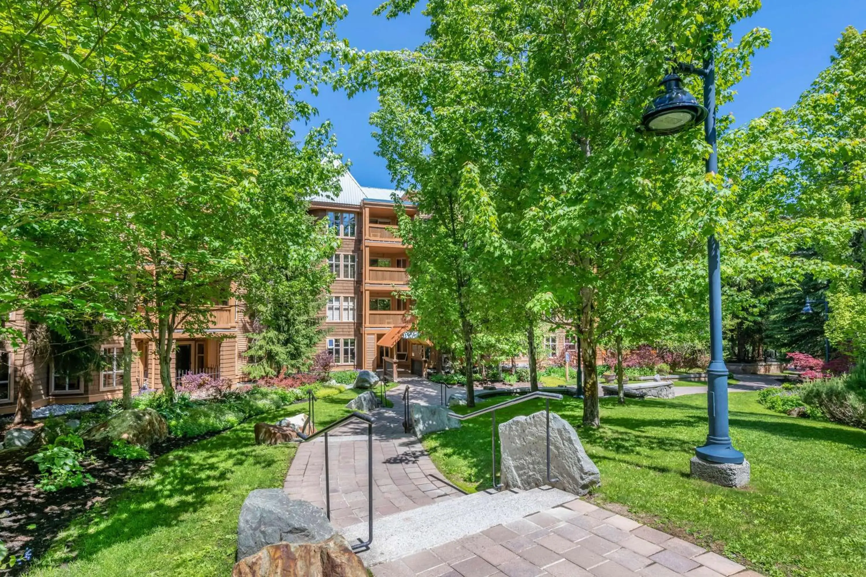 Property building, Garden in Hilton Grand Vacations Club Whistler